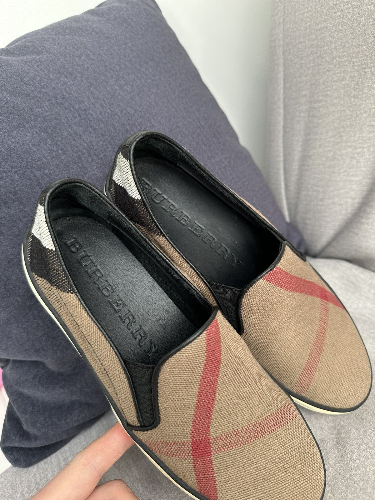 Burberry Burberry Nova Check Slip-Op Sneakers Size US 6 / IT 36 - 4 Thumbnail