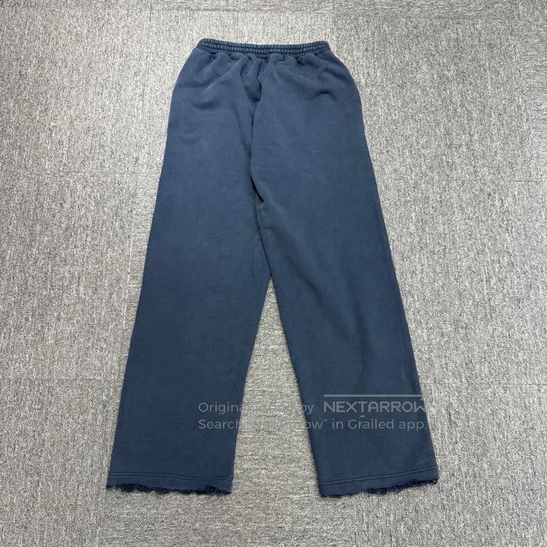 Balenciaga Balenciaga size S Embroidered Destroyed Letter Casual Pant Size US 27 - 5 Thumbnail