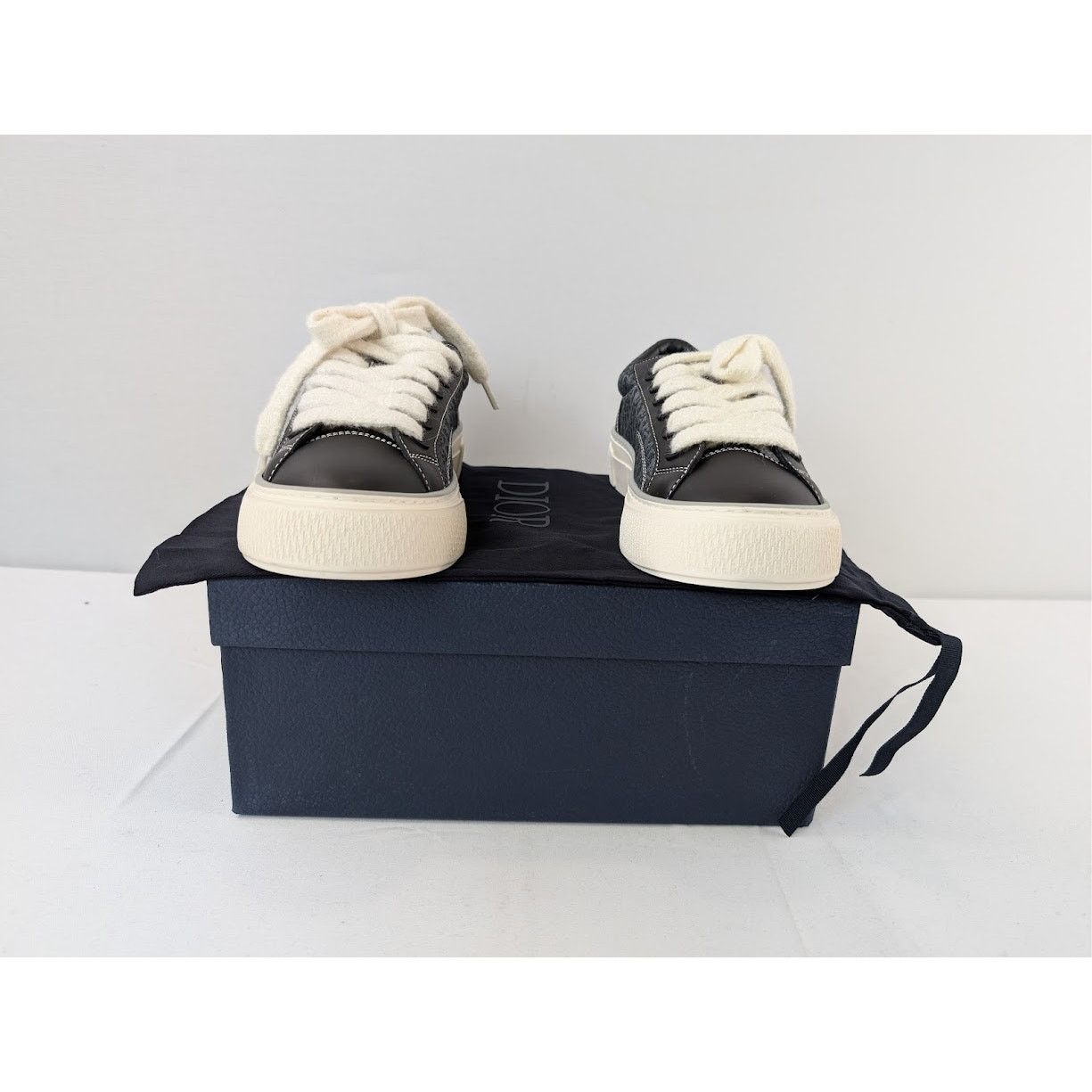 Dior o1rshd1 Q:2 / B33 Low-Top Sneakers in Black Size US 9 / EU 42 - 19 Thumbnail