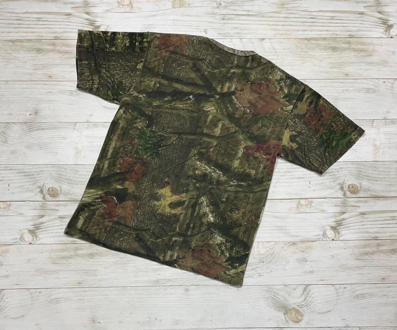 Other Vintage Realtree Fall Leaves Camo T-Shirt Over Print 90s Size US XXL / EU 58 / 5 - 8 Thumbnail