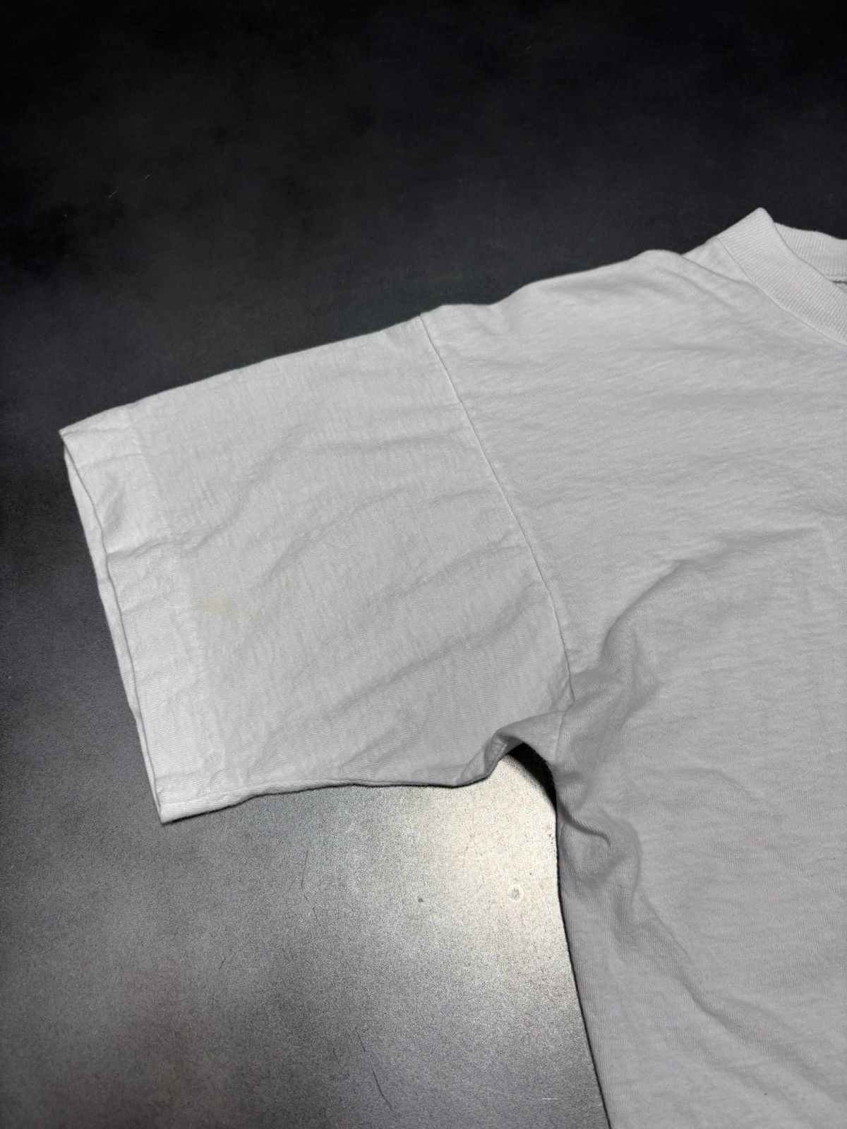 Vintage Vintage Blank Tee 1980s White T-Shirt 80s Rose Single Stitch Size US S / EU 44-46 / 1 - 6 Thumbnail