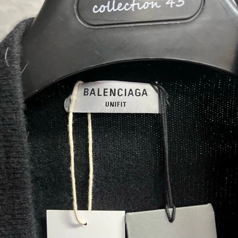 Balenciaga Black VNeck Loose Casual Knit Cardigan-2505 Size US S / EU 44-46 / 1 - 2 Thumbnail