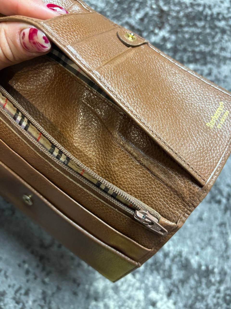 Burberry × Vintage Vintage Y2K Burberry Leather Brown Luxury Long Wallet Size ONE SIZE - 9 Thumbnail