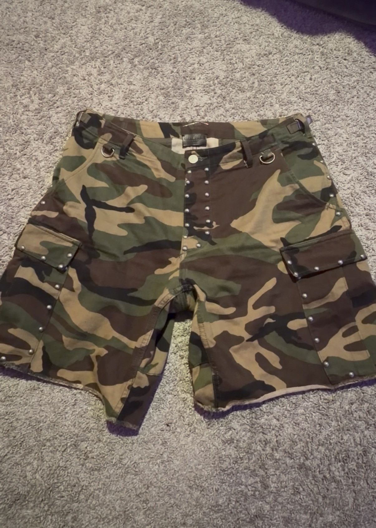 Saint Laurent Paris SS16 Surf Sound studded camo shorts Size US 34 / EU 50 - 1 Thumbnail