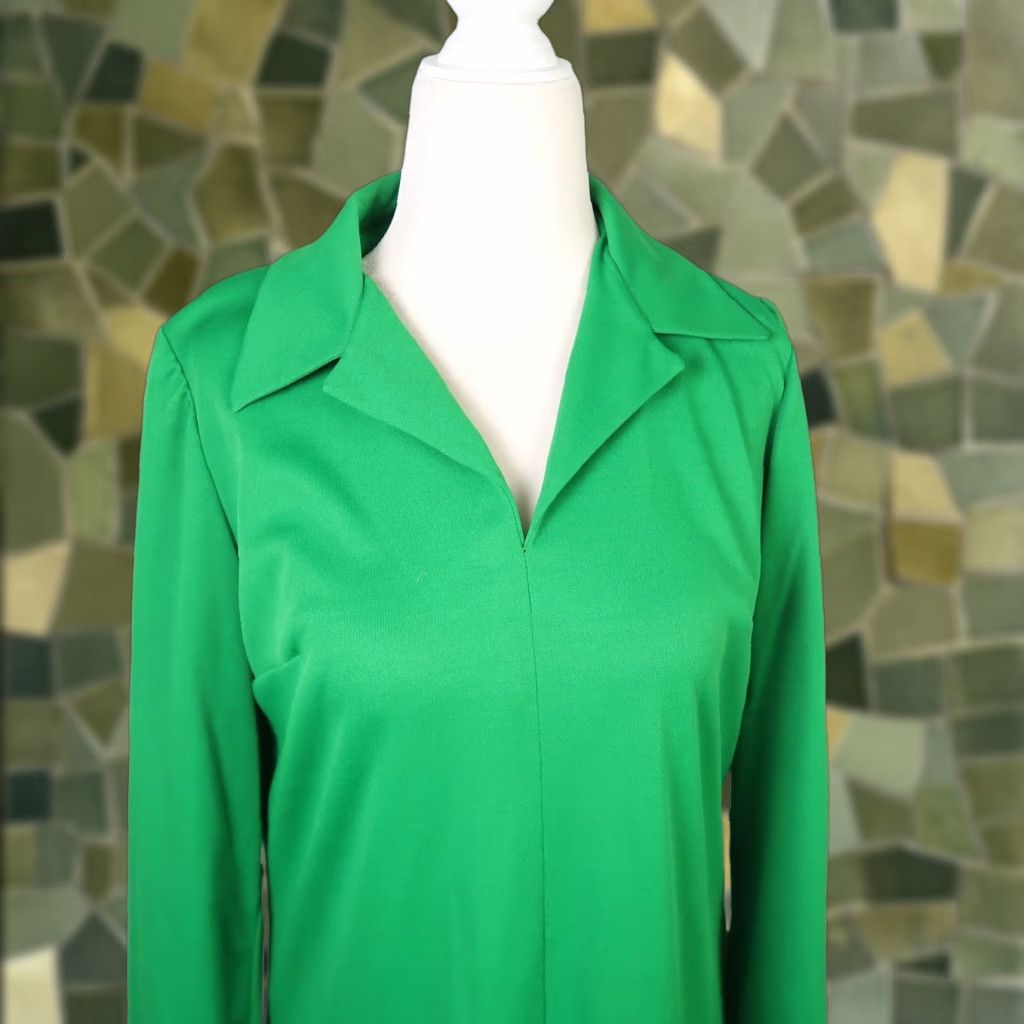 Vintage VINTAGE 70s Maxi Dress Kelly Green Long Sleeve Collared M Dress Womens Size M / US 6-8 / IT 42-44 - 1 Thumbnail
