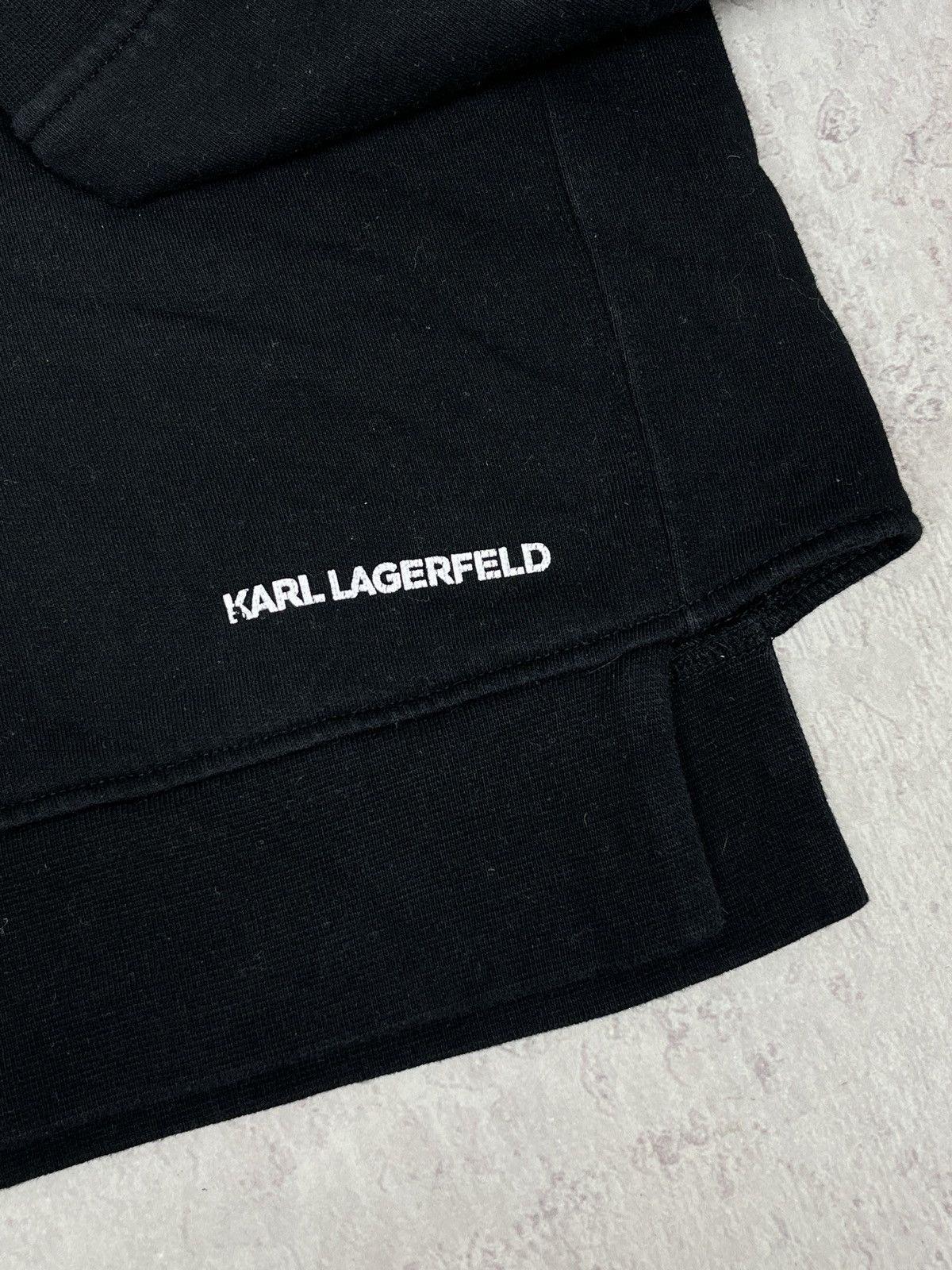 Karl Lagerfeld Women’s Karl Lagerfeld Big Central Logo Black Hoodie Size XS / US 0-2 / IT 36-38 - 12 Thumbnail