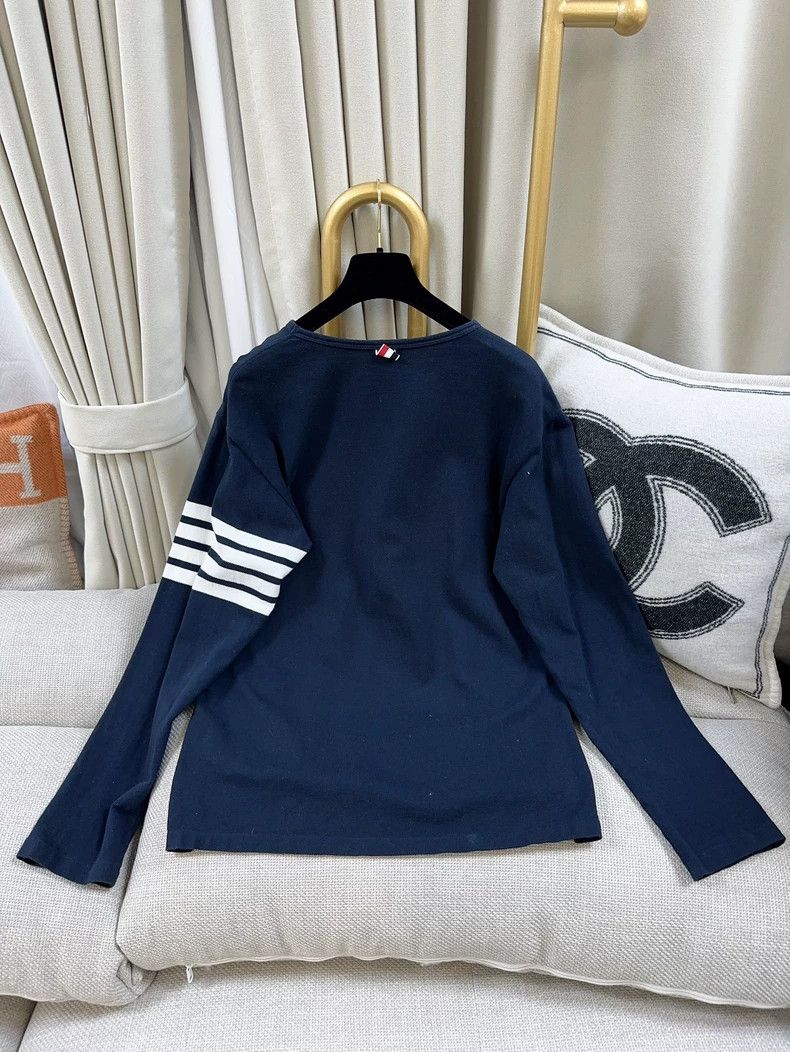 Thom Browne Thom browne Classic navy blue sleeves horizontal stripe lon Size US XL / EU 56 / 4 - 2 Thumbnail