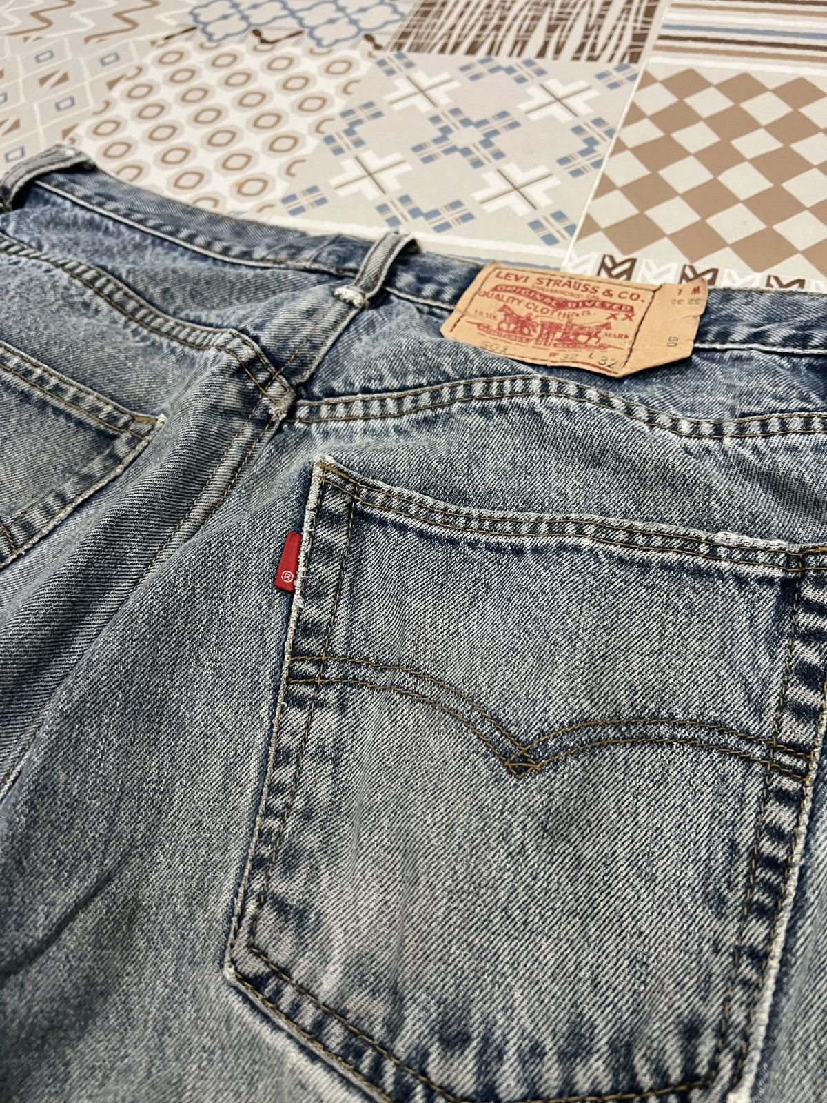 Levi's Vintage 90s/00s Levi’s 501 denim jeans disstressed Size US 34 / EU 50 - 7 Thumbnail