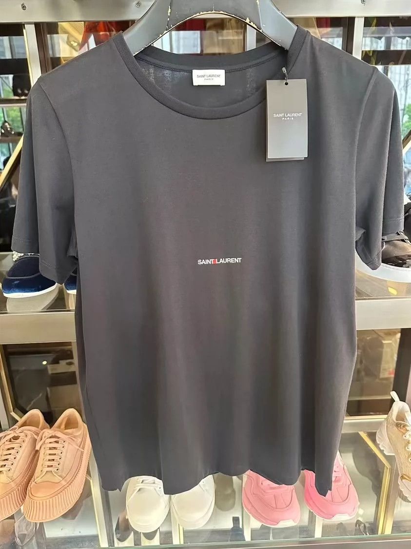 Saint Laurent Paris Saint Laurent Paris Basic logo short sleeved shirt Size US M / EU 48-50 / 2 - 1 Thumbnail