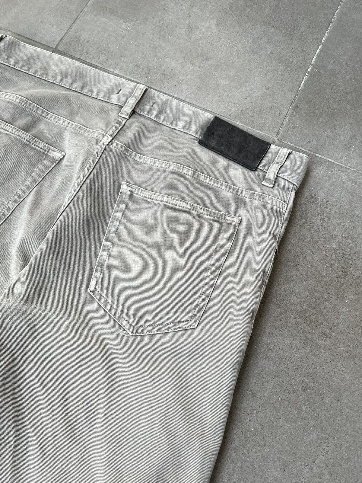 Prada SS13 Prada Distressed Light Grey Denim Pants Size US 32 / EU 48 - 16 Thumbnail