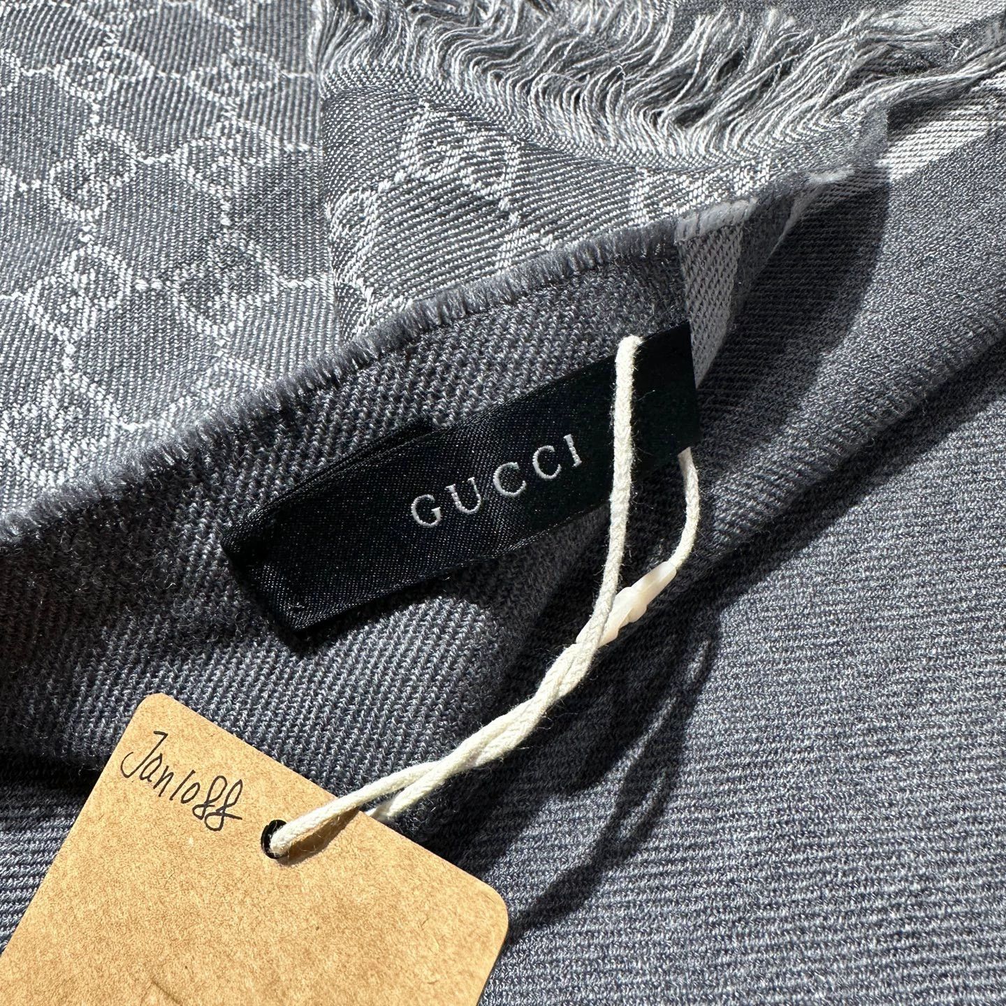 Gucci Gucci all over Double G tassel silk scarf jan1088 Size ONE SIZE - 3 Thumbnail