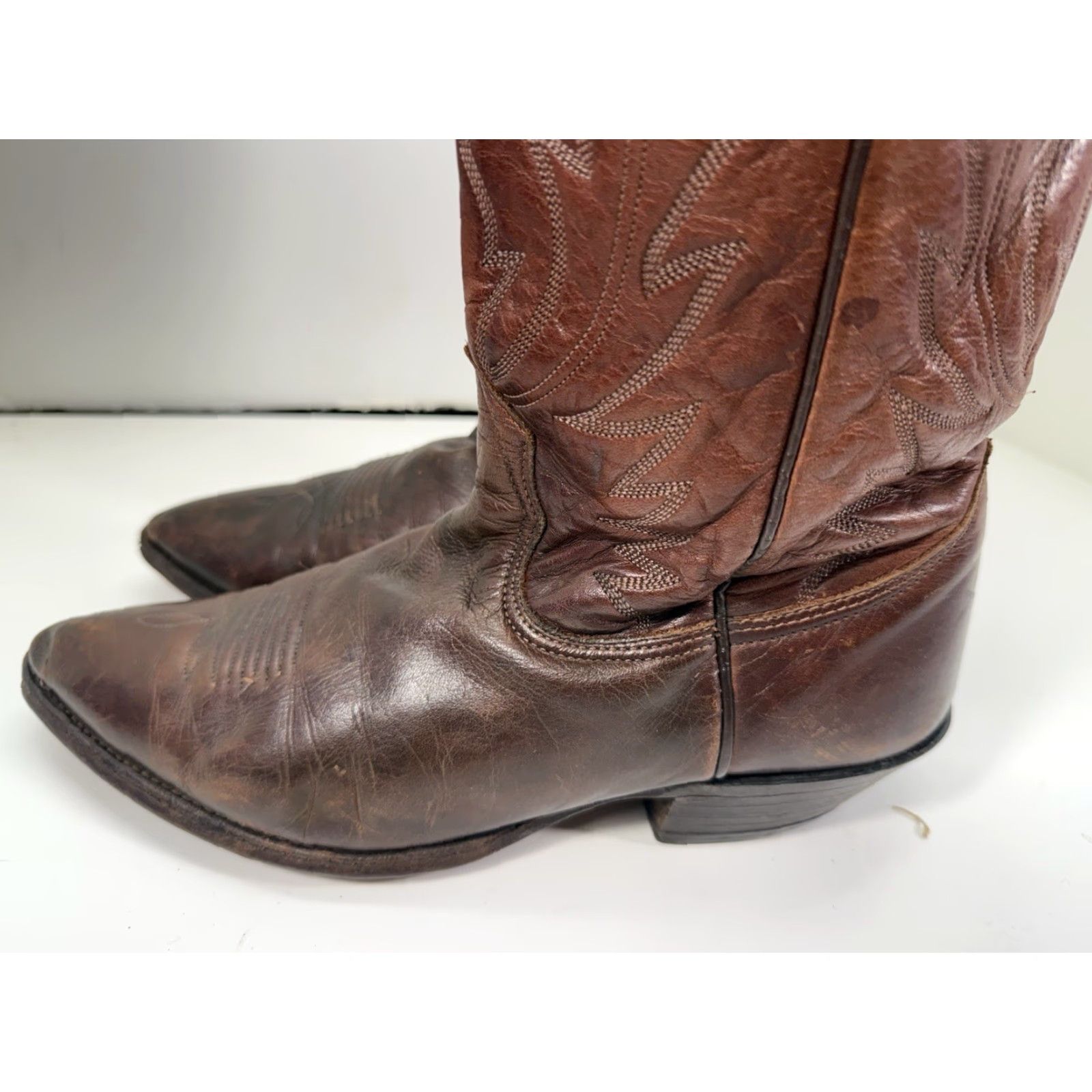 Vintage Nocona Boots Cowboy Boots Men Size 8 D Brown Leather Western Rodeo Vintage USA Boots Size US 8 / EU 41 - 5 Thumbnail