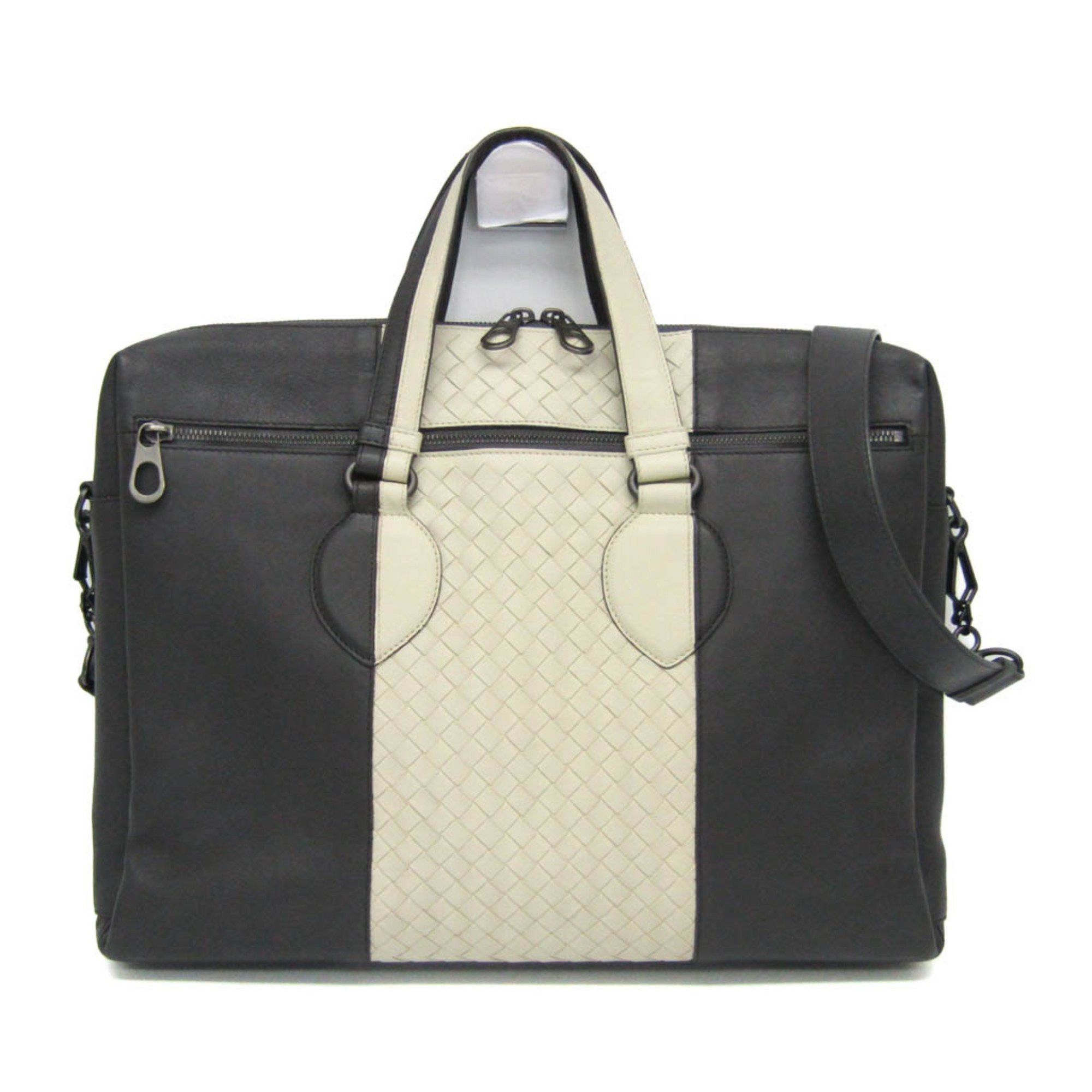 Bottega Veneta Intrecciato Women,men Leather Handbag,shoulder Bag Cream,gray in Beige, Women's
