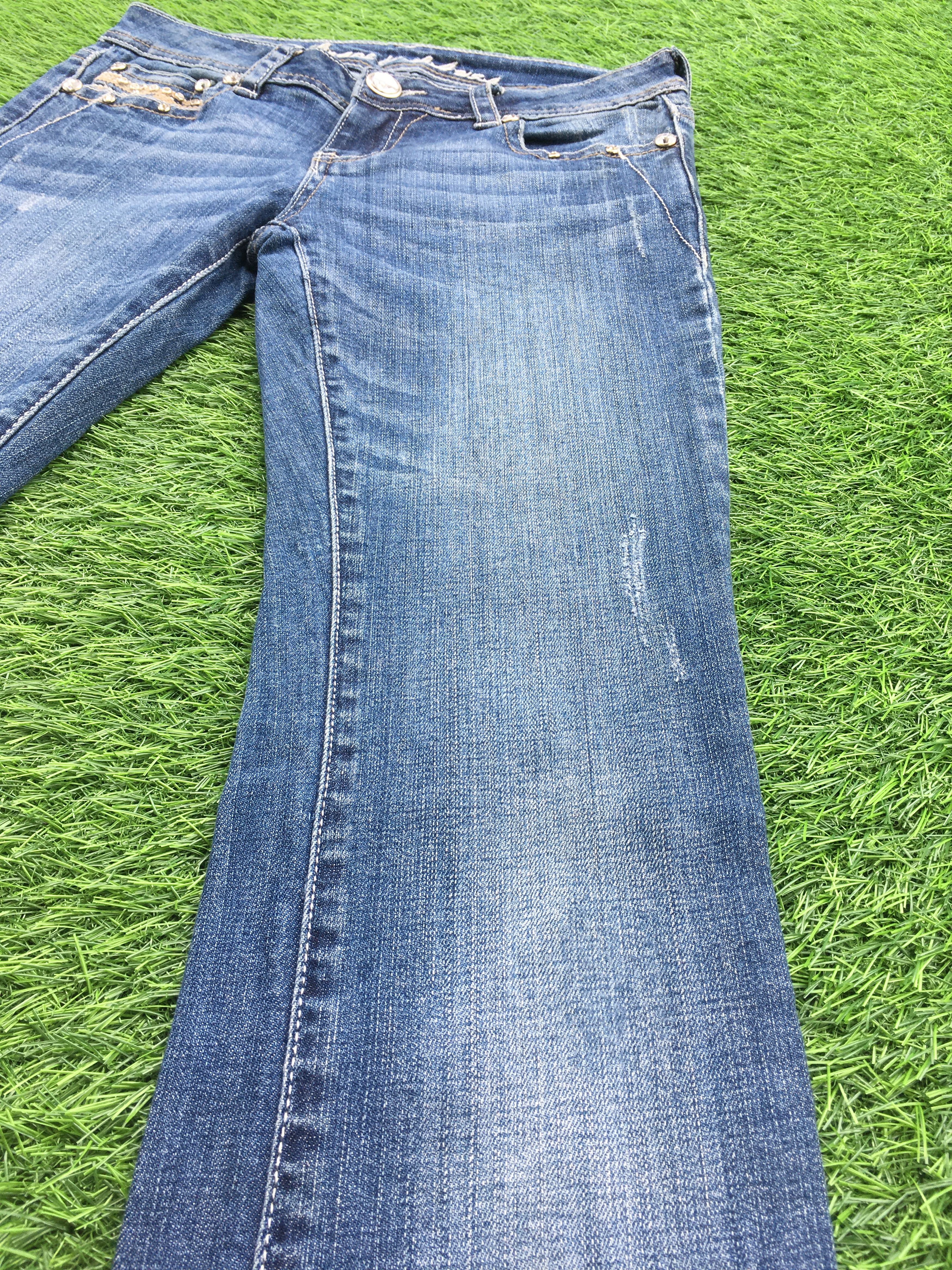 Grace in LA × Jean low-rise embellished embroidered signature boot jeans D-976 Size 26" / US 2 / IT 38 - 6 Thumbnail