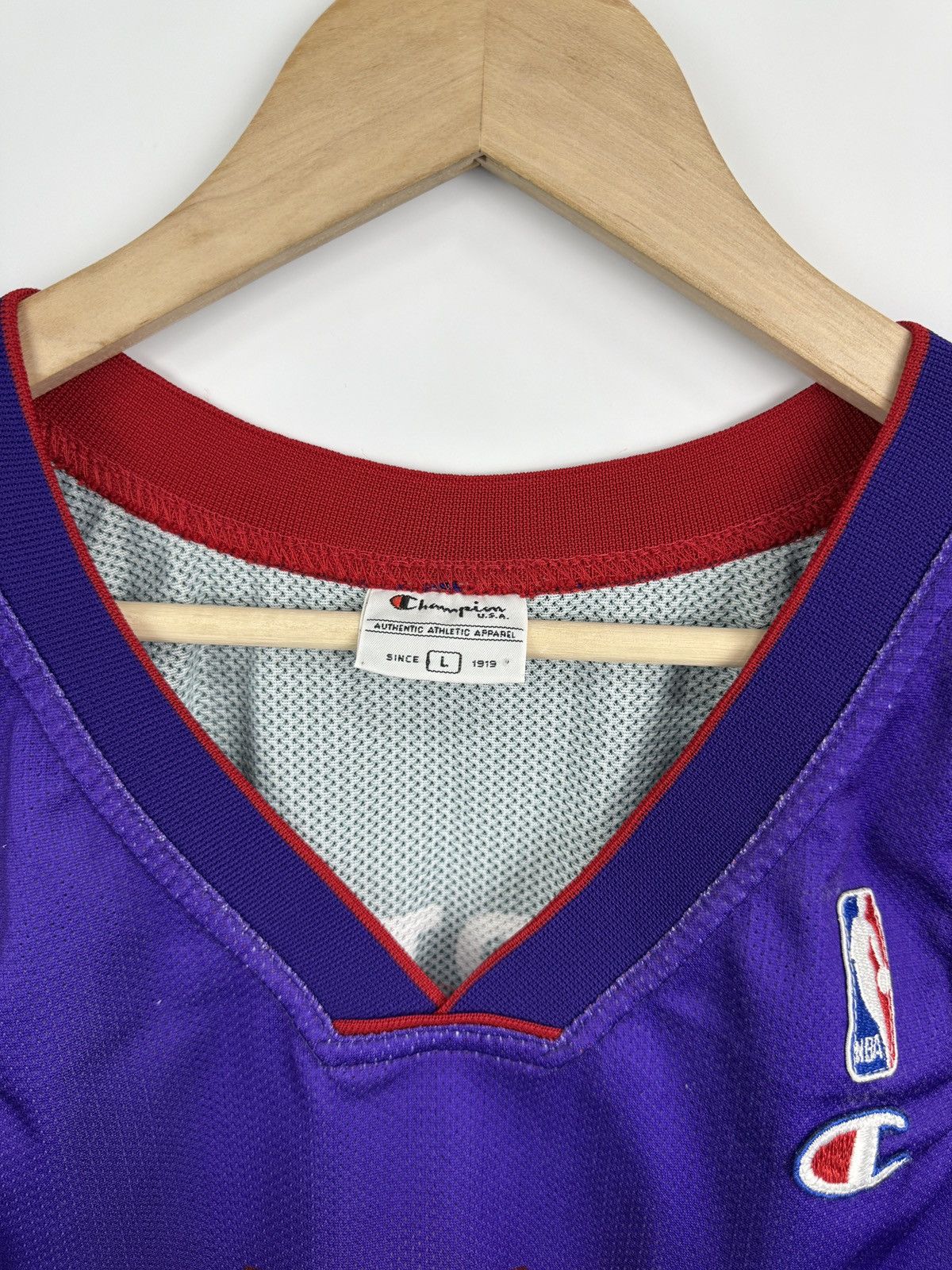 Champion 🇨🇦 Vintage 90s Champion Toronto Raptors Vince Carter Jersey Size US L / EU 52-54 / 3 - 6 Thumbnail