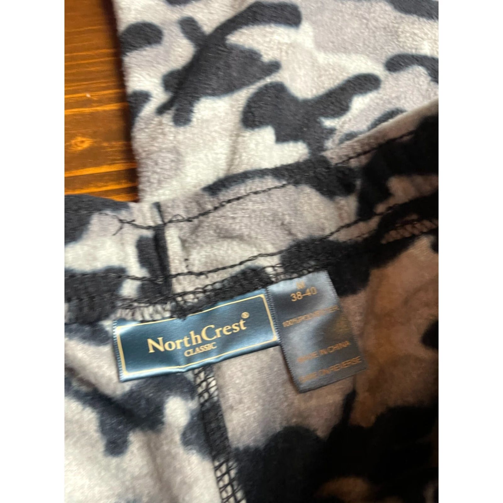 Vintage Northcrest Pants Mens Size M 38-40 Black Gray Camo Fleece Pajama Sweatpants Casual Reg Size US 31 - 7 Thumbnail