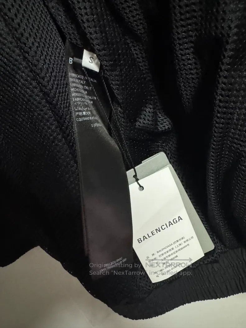 Balenciaga Balenciaga Black coach jacket, size S Size US S / EU 44-46 / 1 - 3 Thumbnail