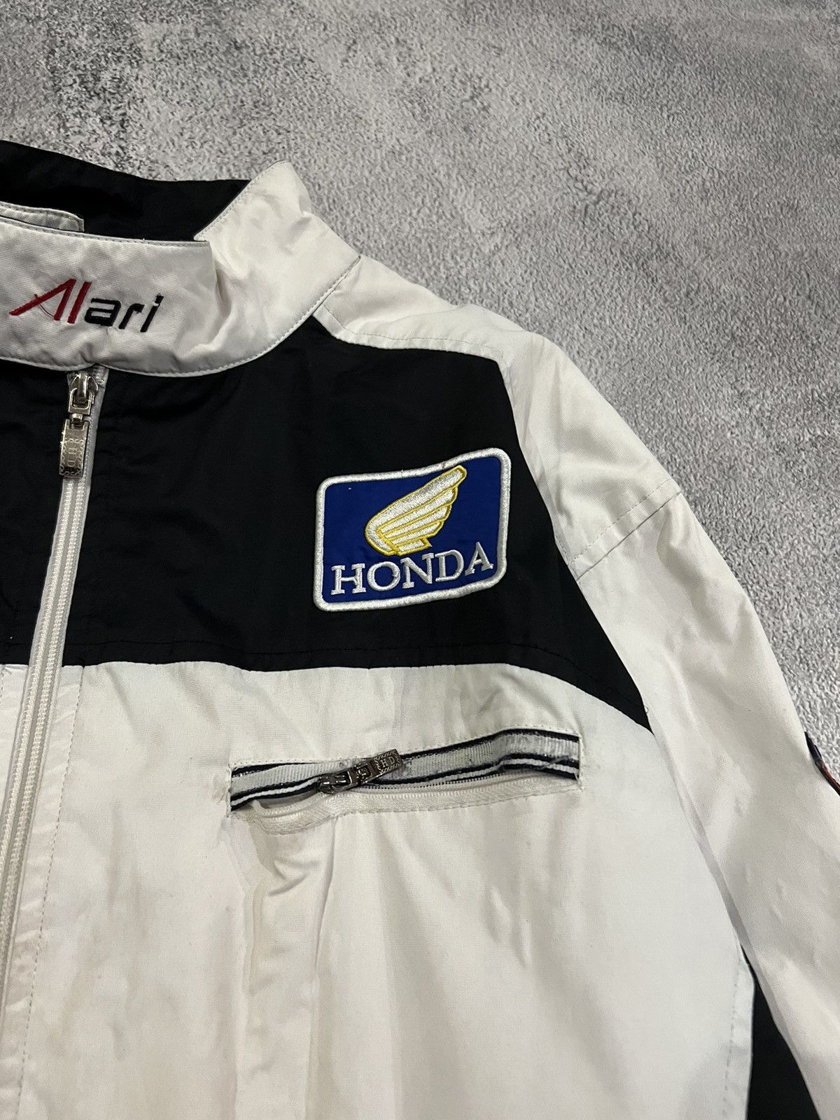 Honda × Vintage Vintage Y2k Honda Racing Faded Thrashed Nylon Jacket 90’s Size US M / EU 48-50 / 2 - 8 Thumbnail