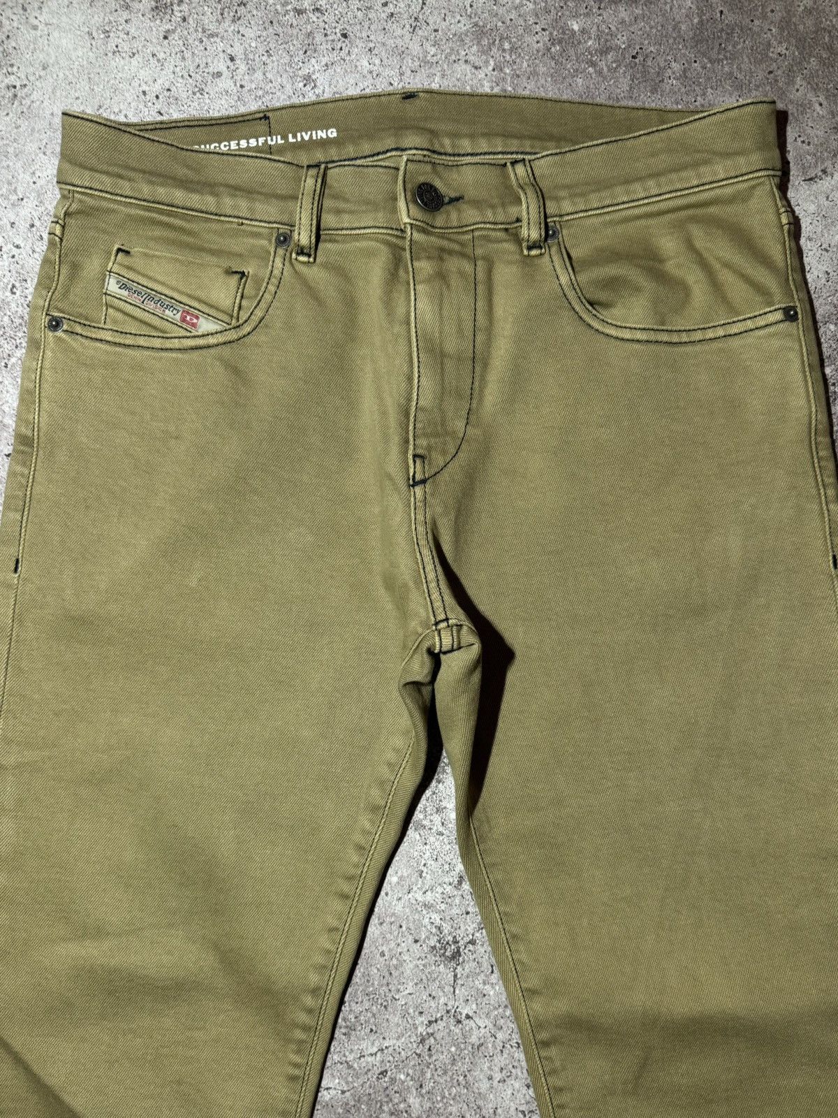 Diesel × Japanese Brand × Vintage Diesel 32 Vintage Beige Denim Classic Jeans y2k Streetwear Size US 32 / EU 48 - 7 Thumbnail
