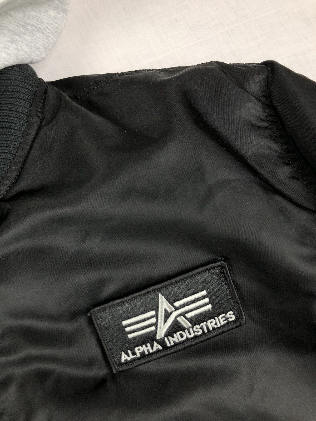 Alpha Industries Alpha Industries MA-1 Bomber Jacket Flying hooded Size US XL / EU 56 / 4 - 5 Thumbnail
