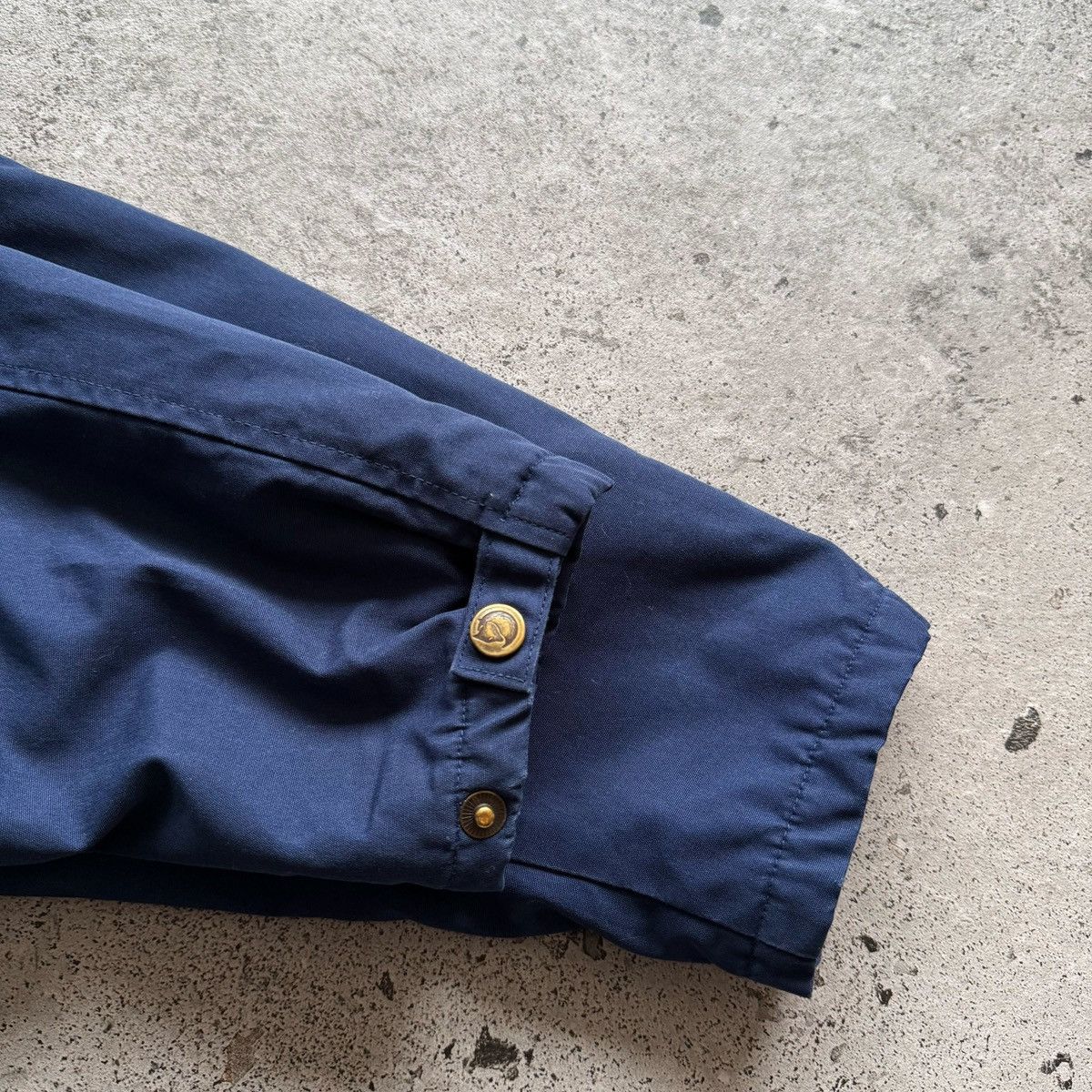 Fjallraven Fjallraven Men Vintage Jacket Blue Hooded Outdoor Thinsulate Size US L / EU 52-54 / 3 - 7 Thumbnail