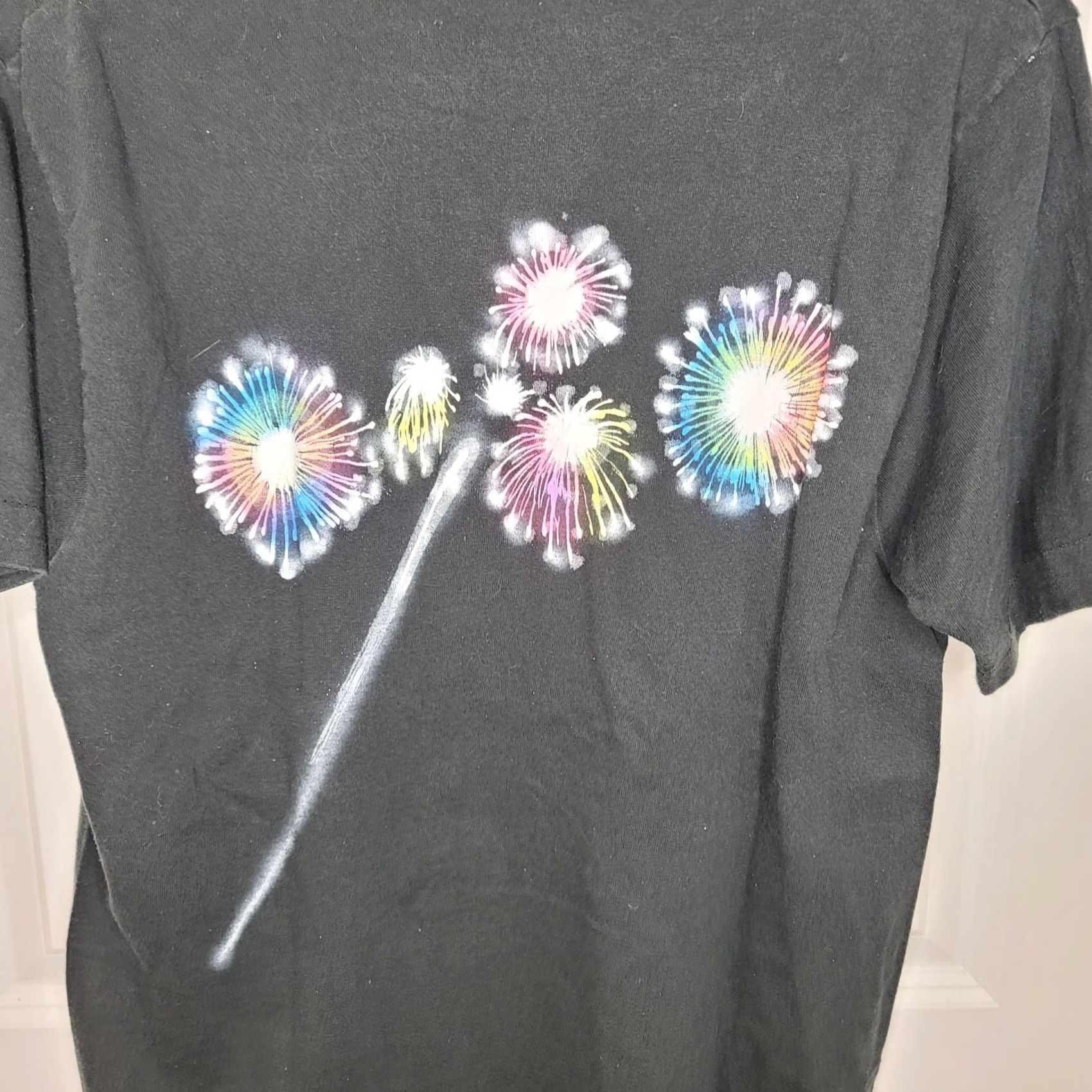 Disney VINTAGE Disney Tinker Bell Shirt Mens L Black Castle Fireworks Graphic 90s Size US L / EU 52-54 / 3 - 7 Thumbnail