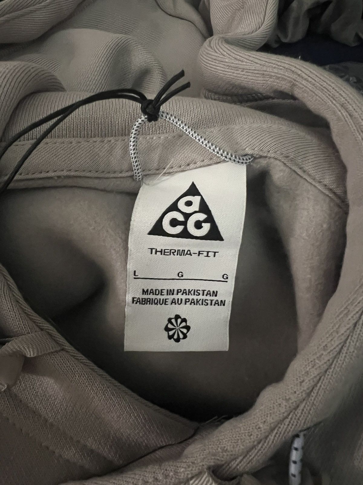 Nike ACG Nike ACG therma fit hoodie Size US L / EU 52-54 / 3 - 3 Thumbnail