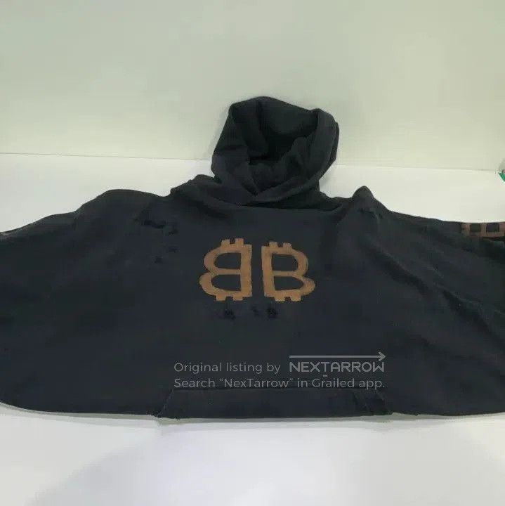 Balenciaga Balenciaga FW23 Letter Print Distressed Hoodie. Size US M / EU 48-50 / 2 - 4 Thumbnail