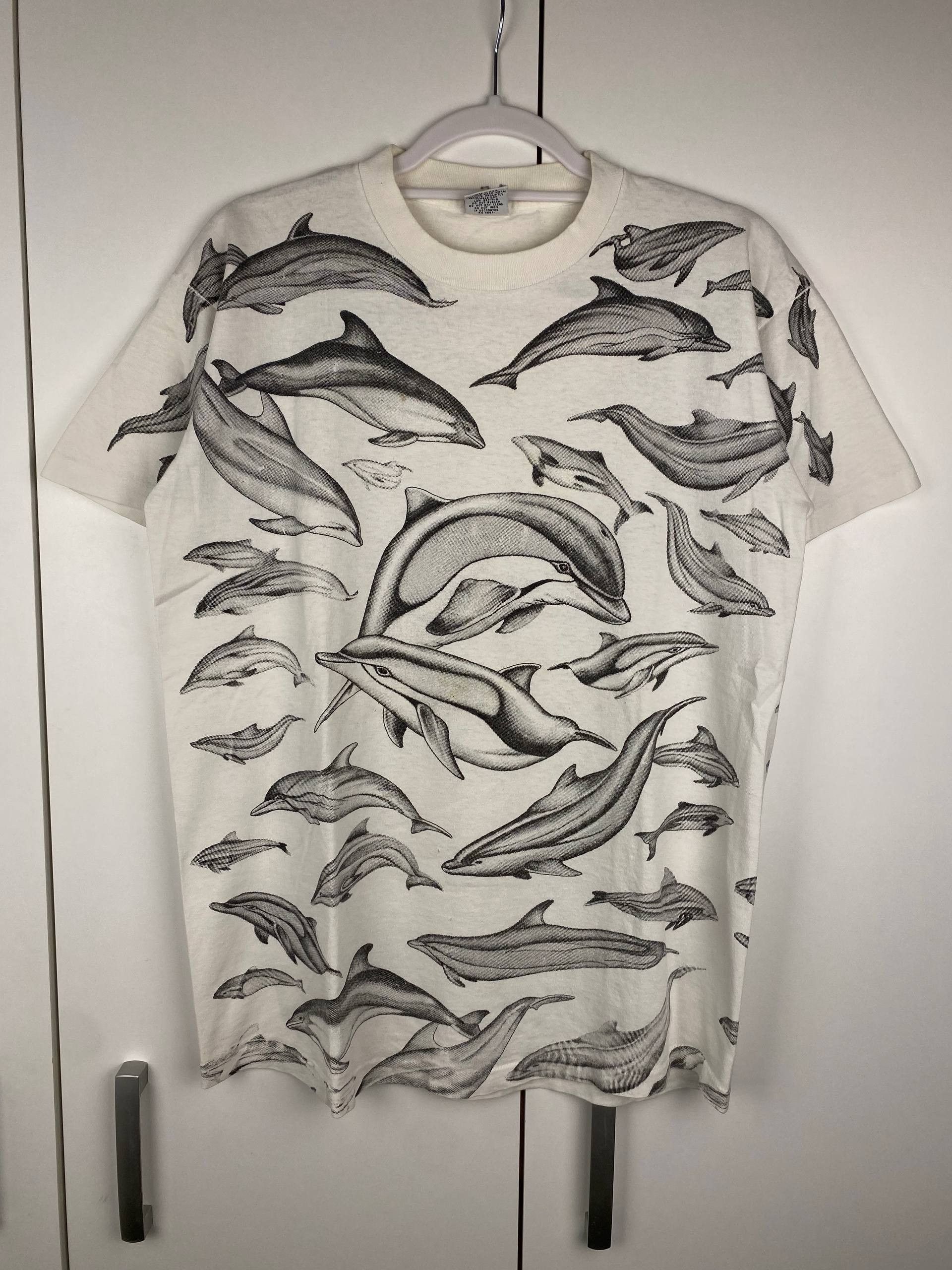 Signal Sport Vintage Habitat Dolphins 80s AOP Graphic Made in USA Tee Size US L / EU 52-54 / 3 - 1 Thumbnail