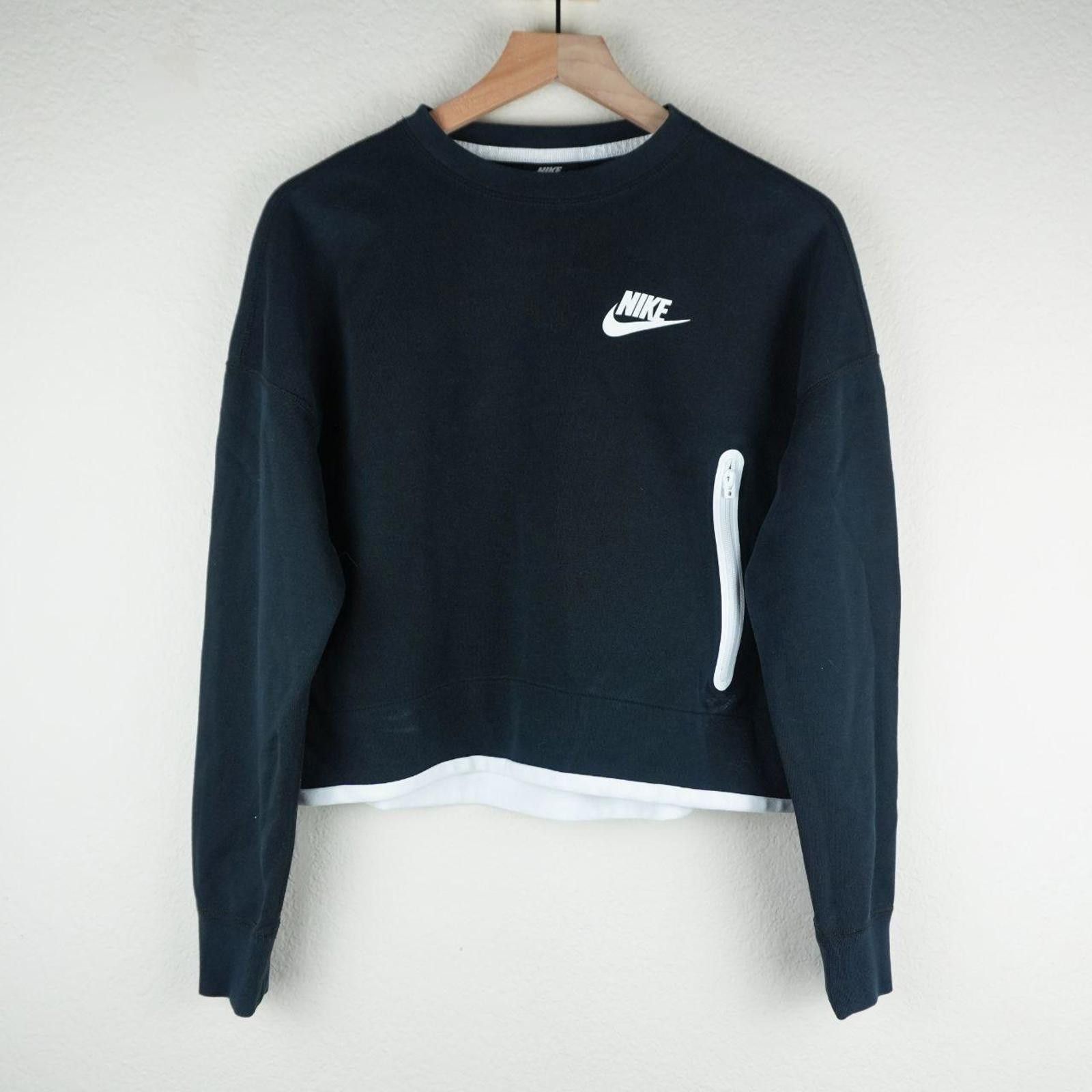 Nike Nike Sweater Women's M Black Cropped Zip Pocket Size M / US 6-8 / IT 42-44 - 1 Thumbnail