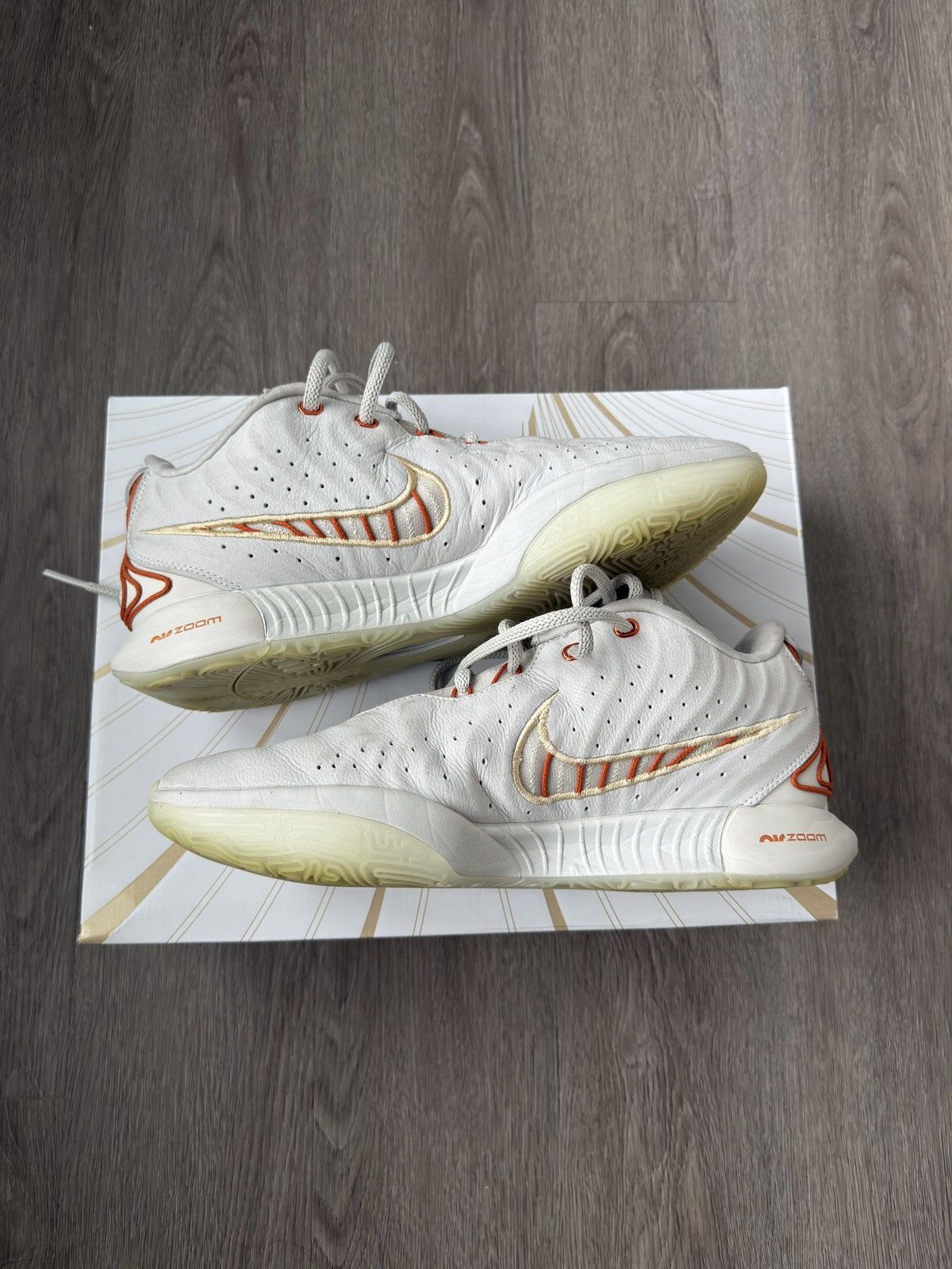 Nike Nike LeBron 21 Akoya Size US 11.5 / EU 44-45 - 2 Thumbnail