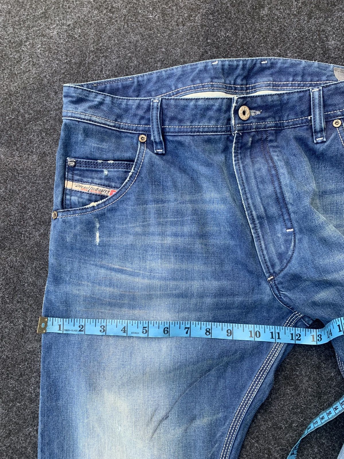 Diesel VINTAGE DIESEL JEANS MADE IN ITALY. Size US 34 / EU 50 - 5 Thumbnail