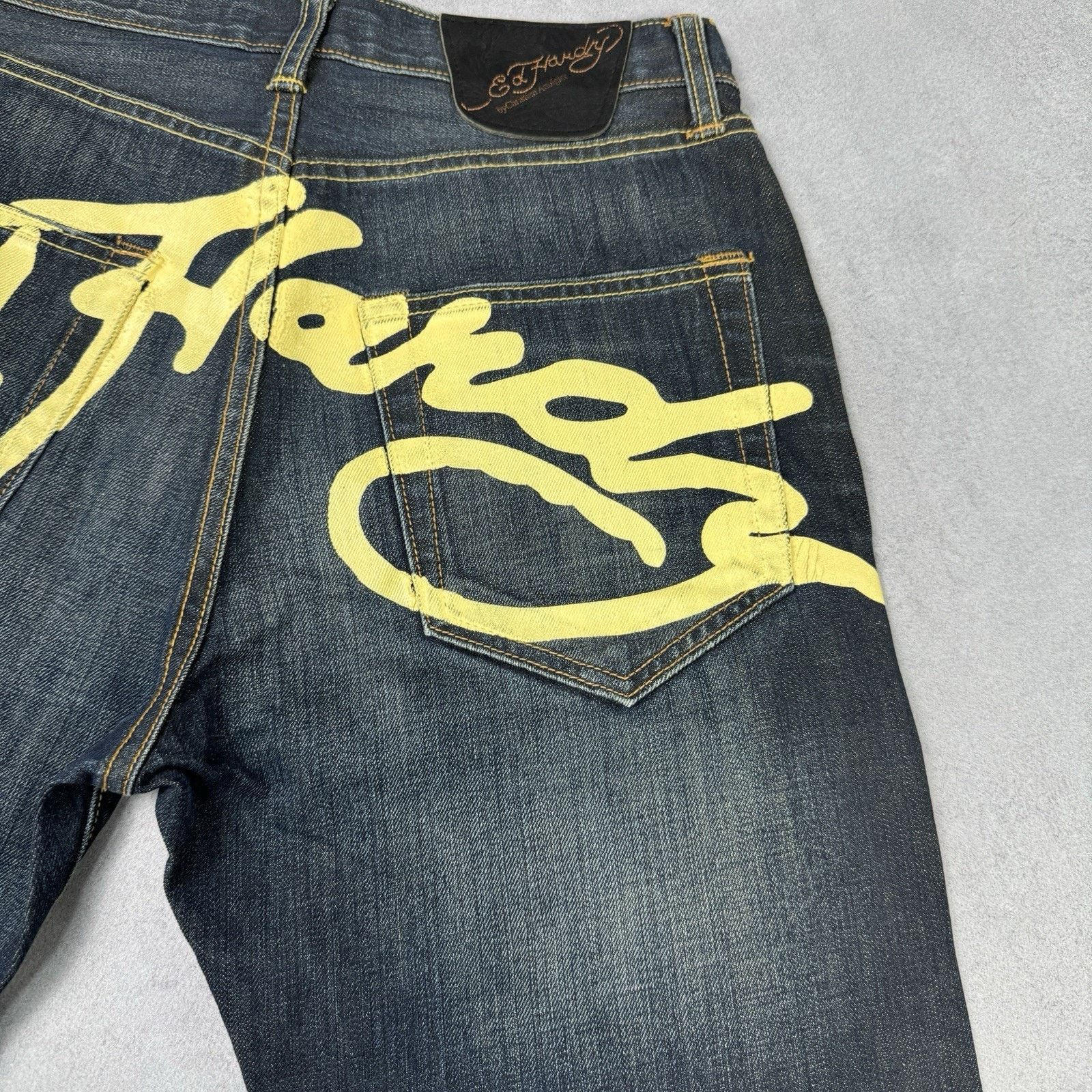 Ed Hardy Ed Hardy Big Logo Men Shorts Denim Jeans Y2K Size 31 Size US 31 - 13 Thumbnail