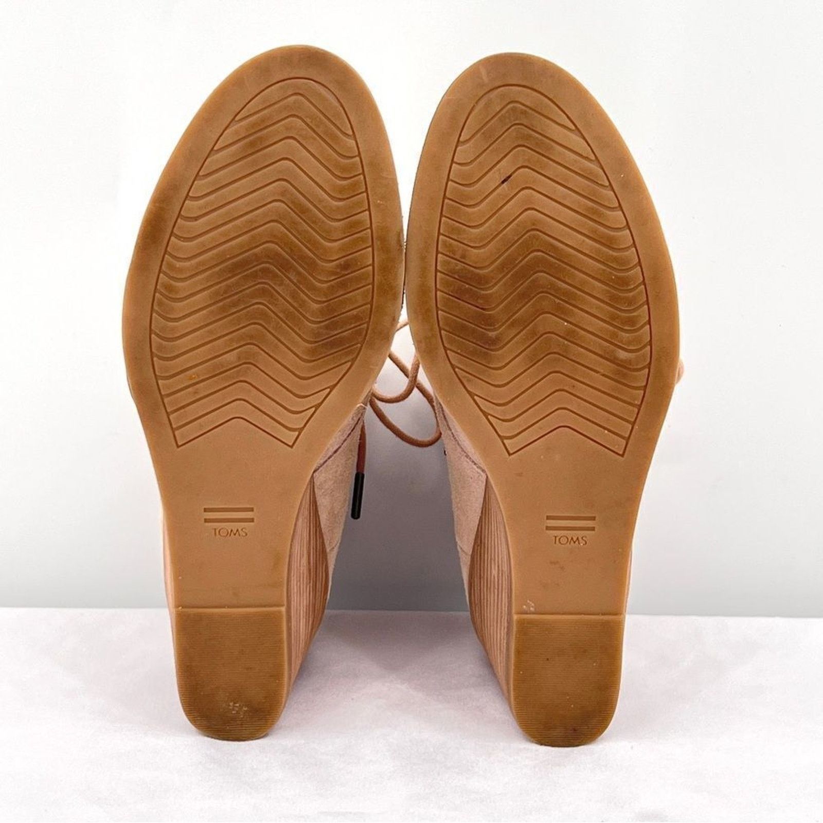 Toms Toms Hyde Suede Leather Creamy Tan Lace Up Wedge Heel Ankle Size US 8 / IT 38 - 6 Thumbnail