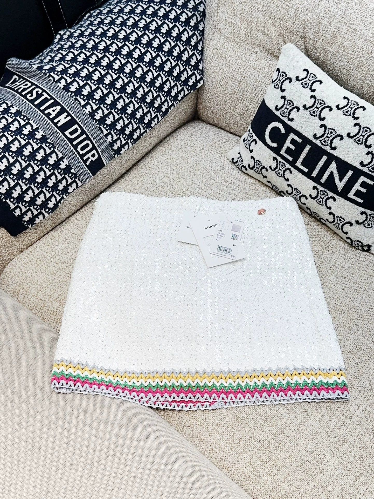 Chanel Chanel 22S White Sequin Mini Skirt - dmc Size US 31 - 1 Thumbnail