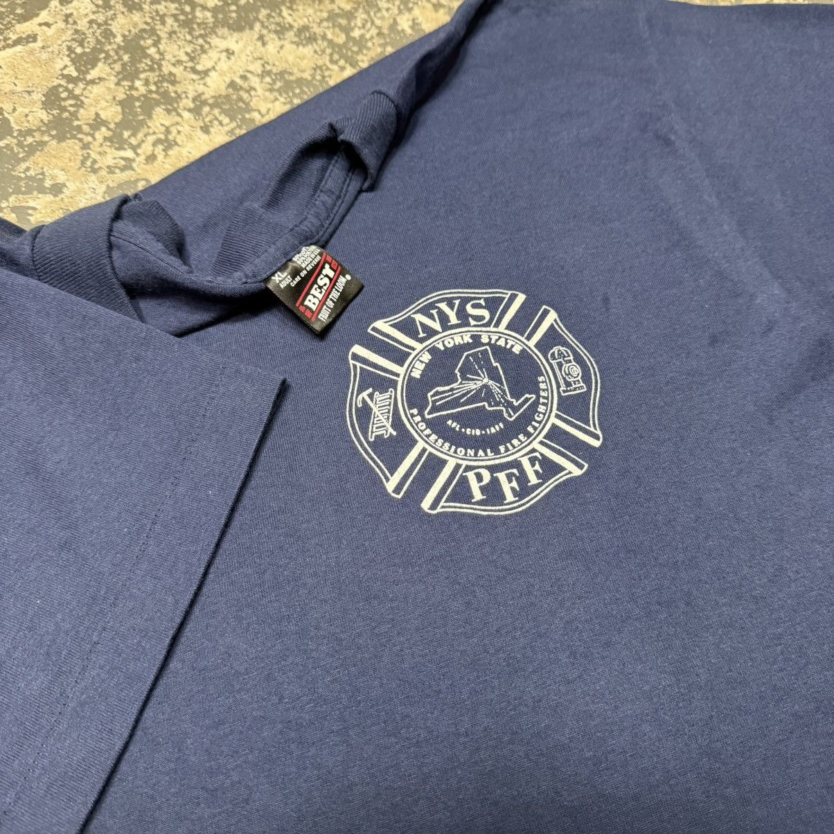 Vintage Vintage NYS Professional Firefighter Navy 90s Tshirt Size US XL / EU 56 / 4 - 6 Thumbnail
