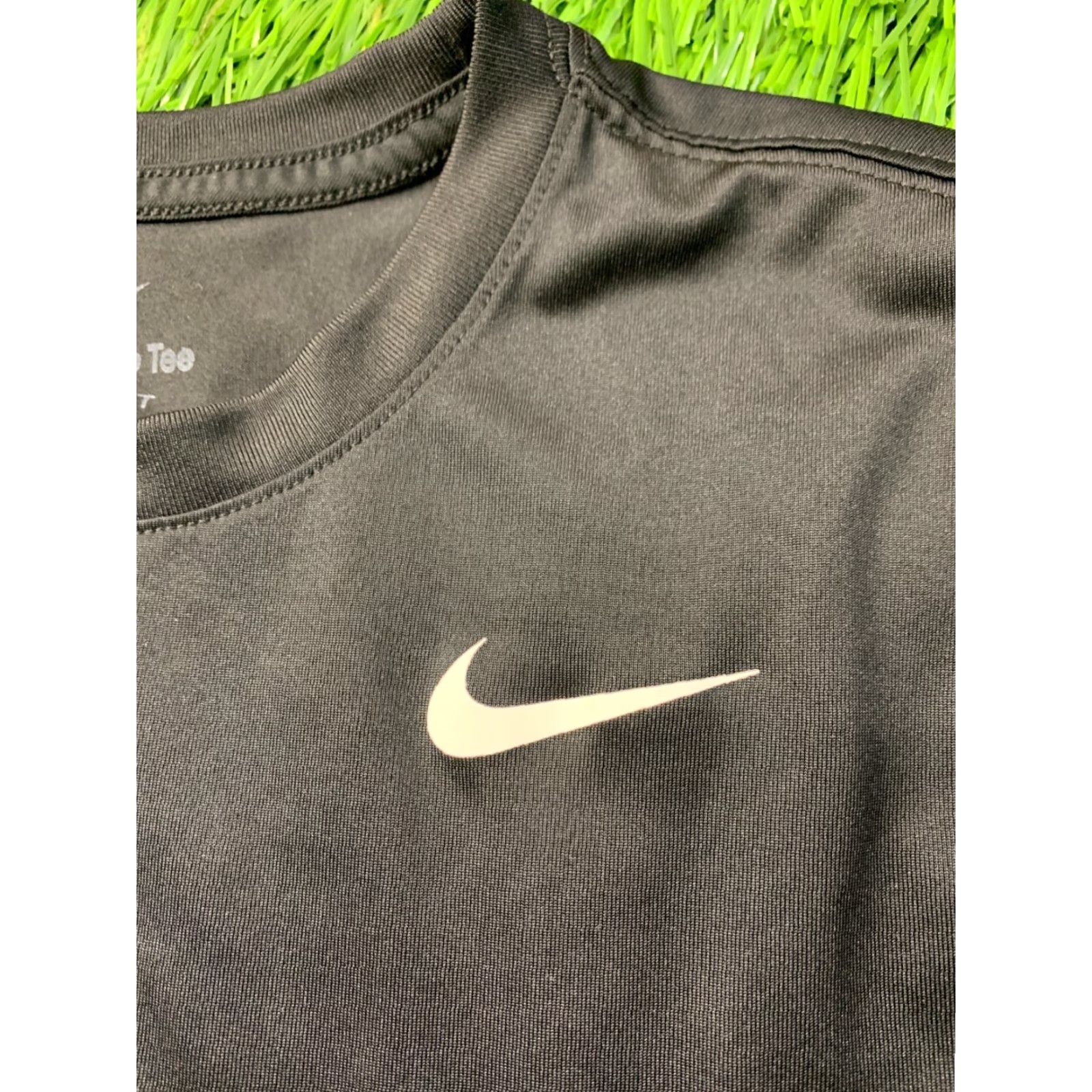 Nike NIKE Dri-Fit 2023 ORIGINAL RUN TRAINING SPORT WOMEN SHIRT JERSEY TEE SIZE M Black Short Sleeve Women Nike Dri-FIT 2023 Run Training Shirt Size M / US 6-8 / IT 42-44 - 3 Thumbnail