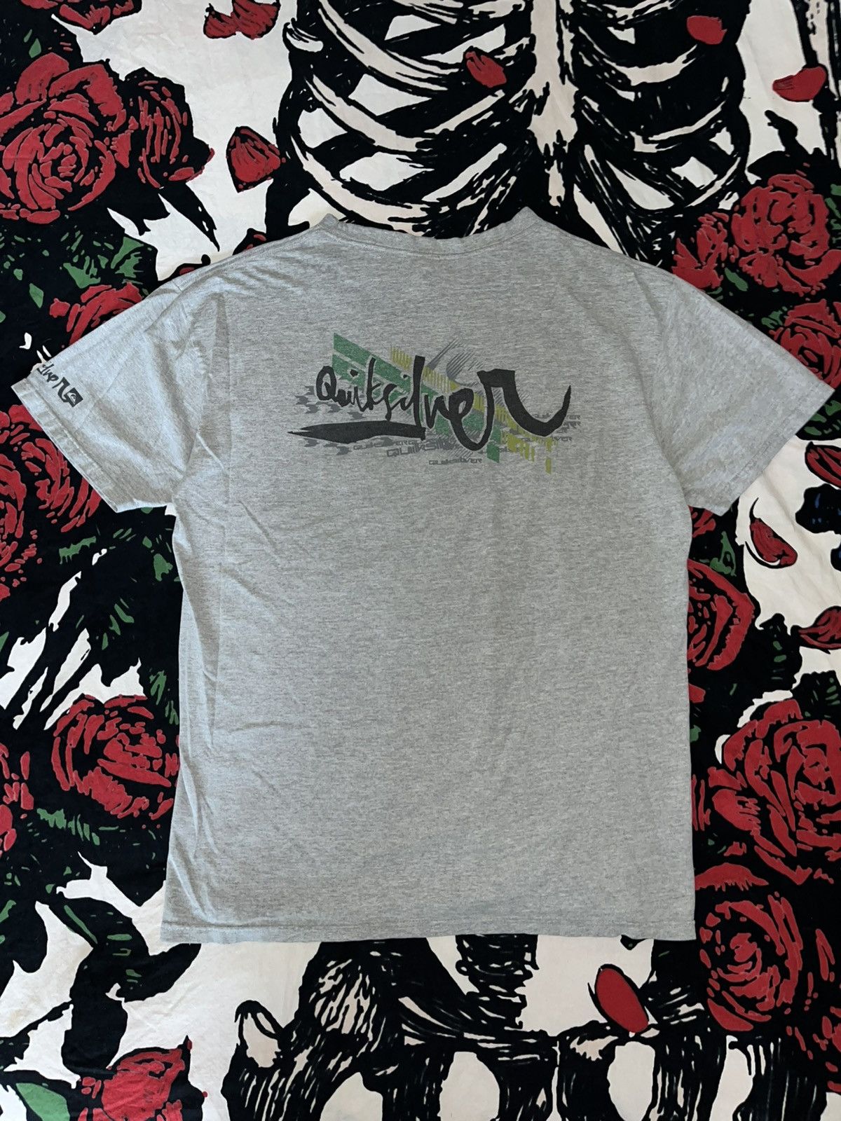 Vintage Crazy Y2K Faded Thrashed ERD Baggy Skater Essential Surf Tee Size US L / EU 52-54 / 3 - 1 Thumbnail