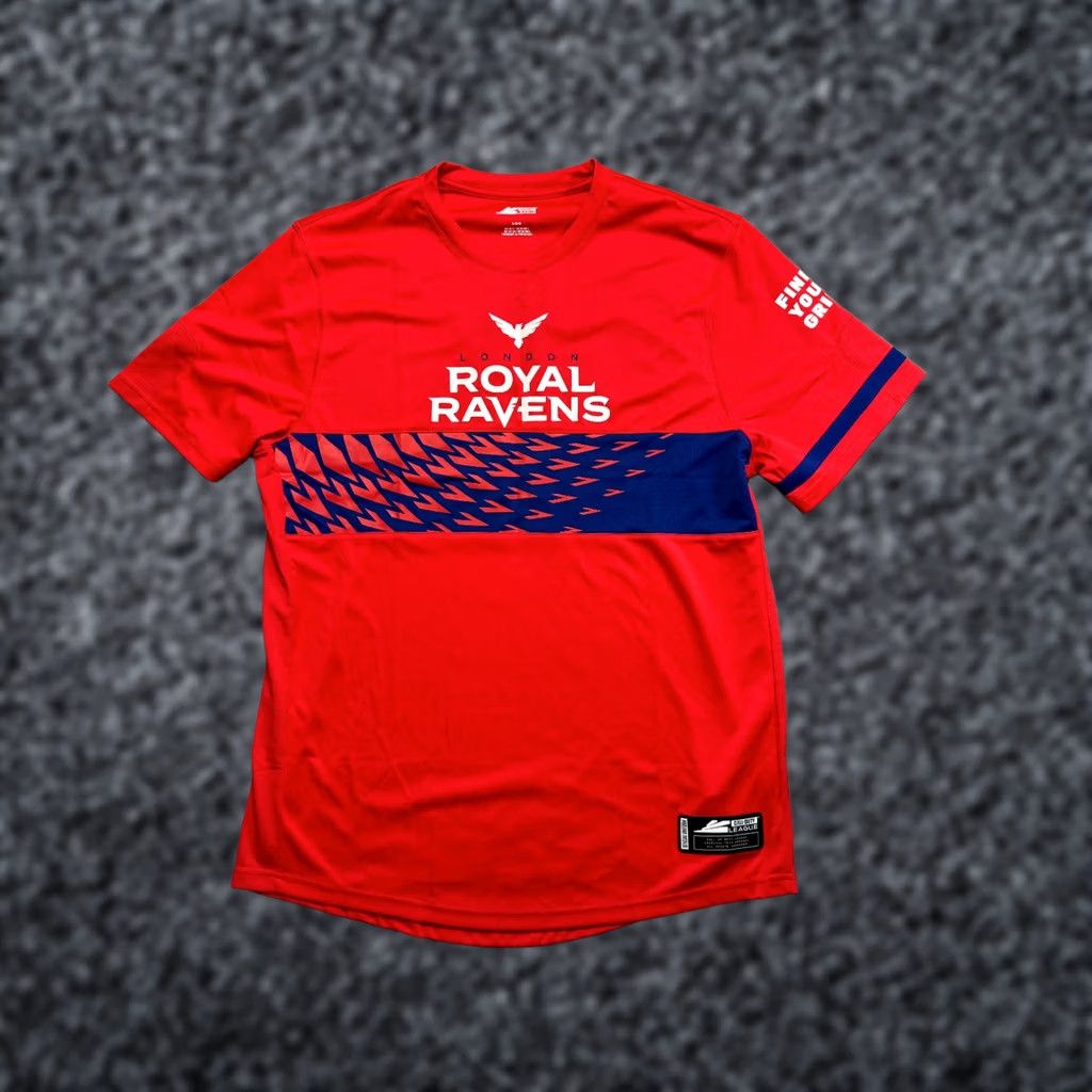 Vintage Call of Duty League London Royal Ravens Red jersey shirt Mens L Size Red Ravens Jersey T-Shirt Size US L / EU 52-54 / 3 - 1 Thumbnail