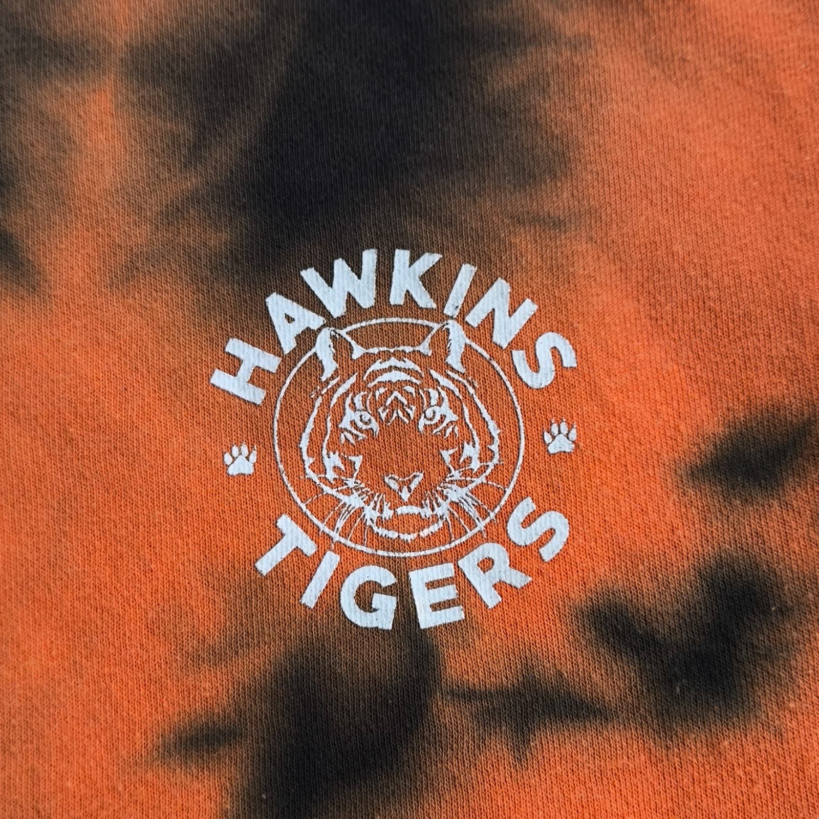 H&M H&M x Stranger Things Tie dye Size US L / EU 52-54 / 3 - 5 Thumbnail