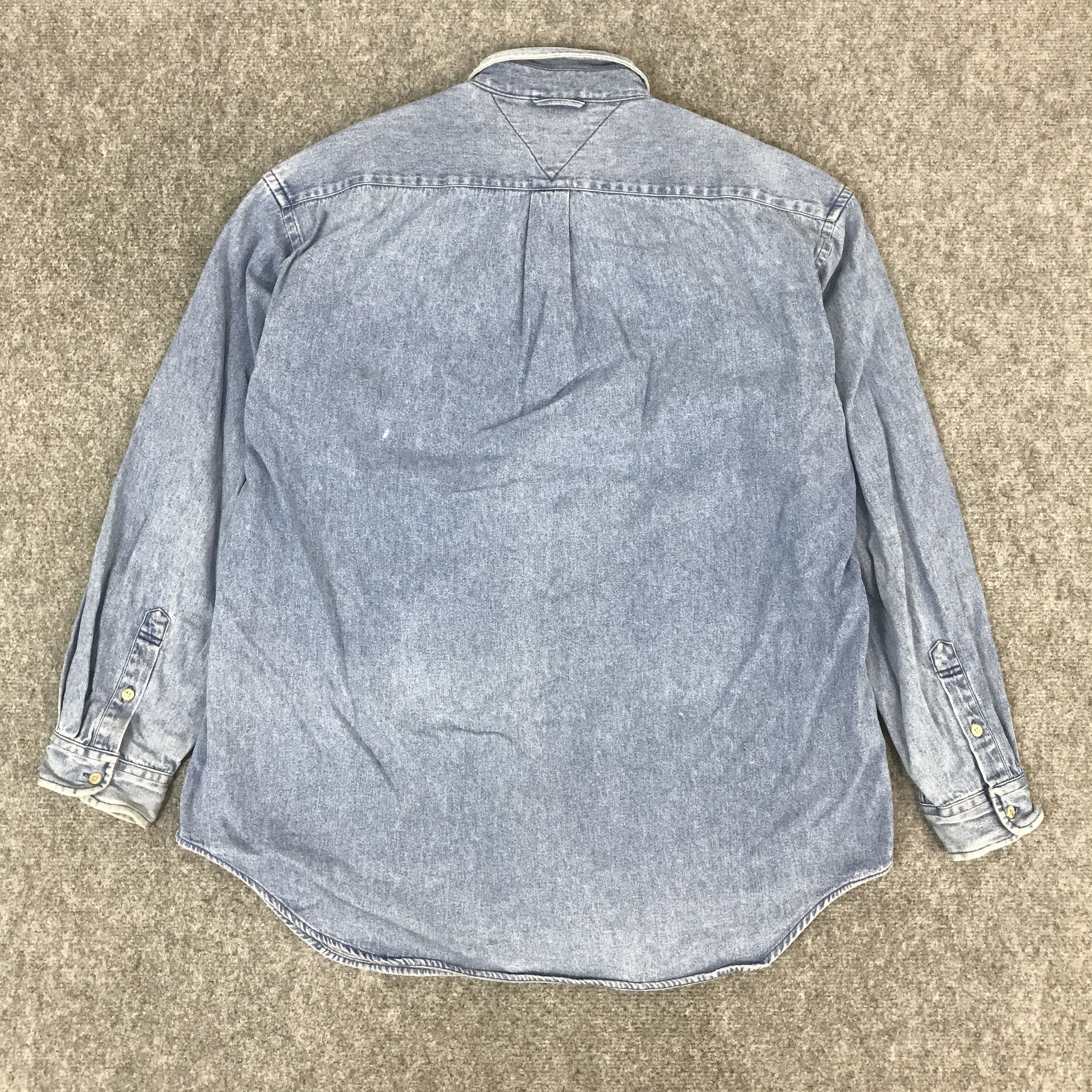 Tommy Hilfiger TOMMY HILFIGER DENIM BUTTON UP T-SHIRT K44B58 Size US L / EU 52-54 / 3 - 3 Thumbnail