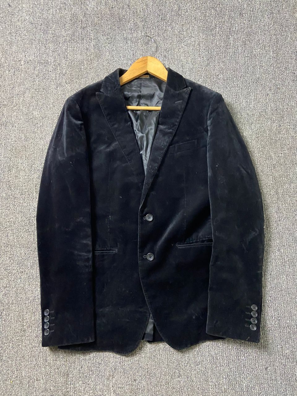 Takeo Kikuchi Takeo Kikuchi Single Breasted Velvet Blazer (198) Size US XXS / EU 40 - 1 Thumbnail