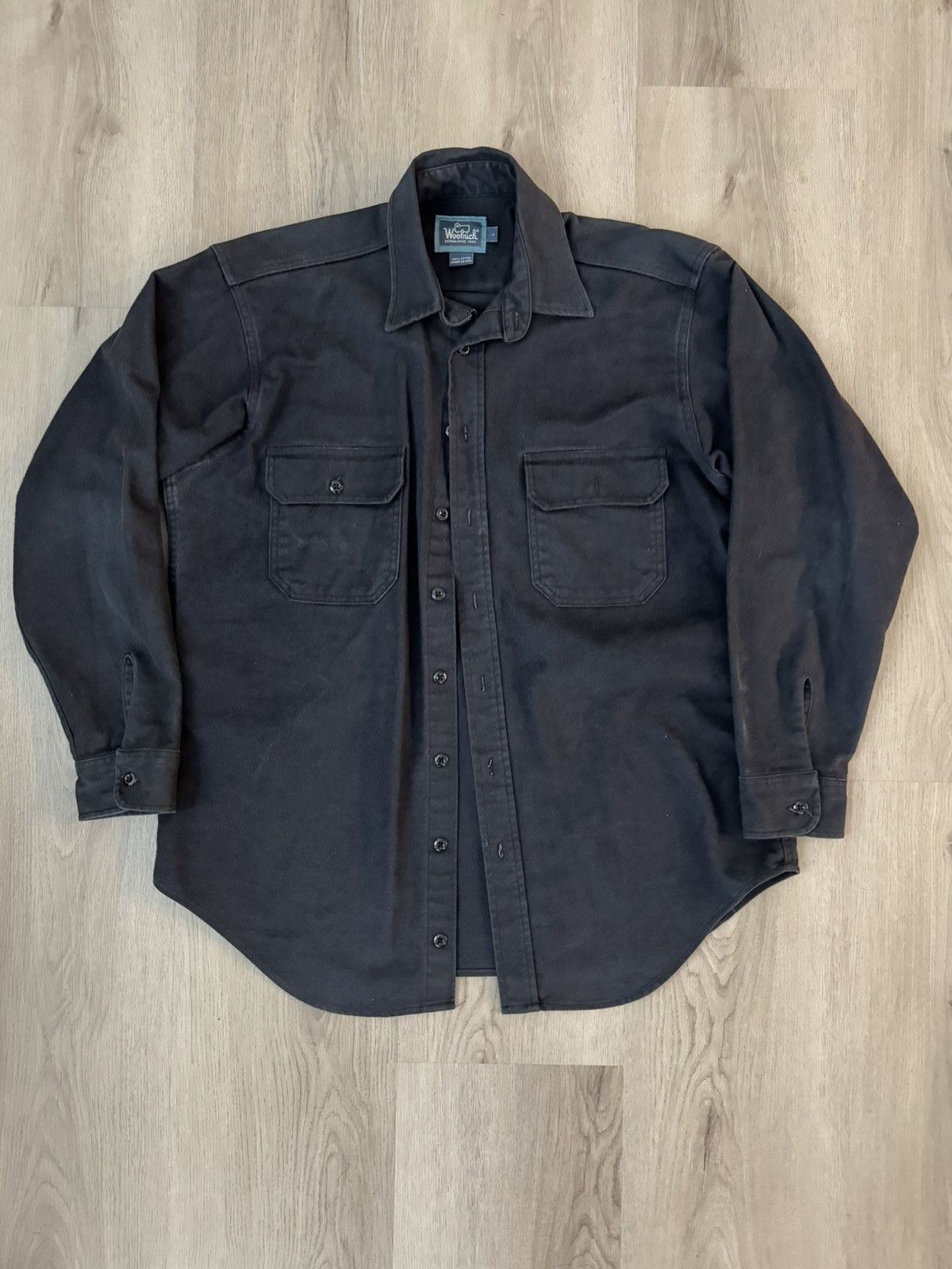 Woolrich Woolen Mills Vintage Woolrich button down 100% cotton Size US L / EU 52-54 / 3 - 1 Thumbnail