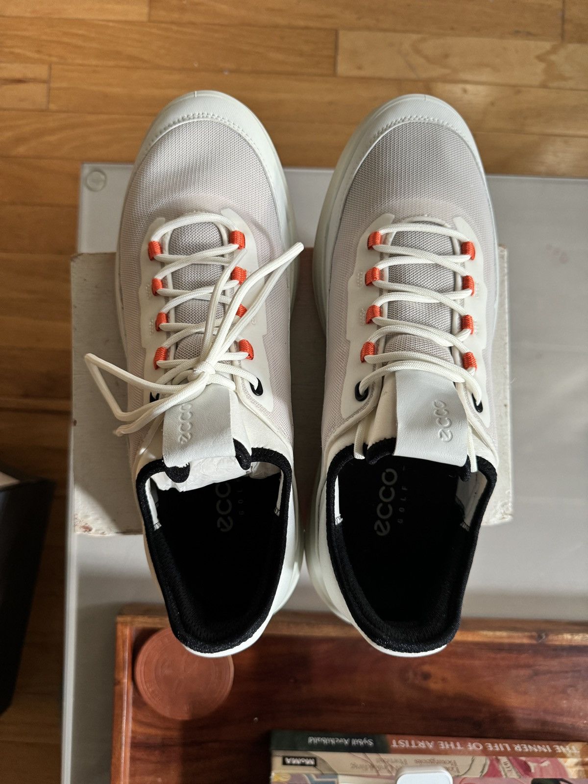 Ecco Brand new in box Ecco Golf Shoe 10.5 Size US 10.5 / EU 43-44 - 4 Thumbnail