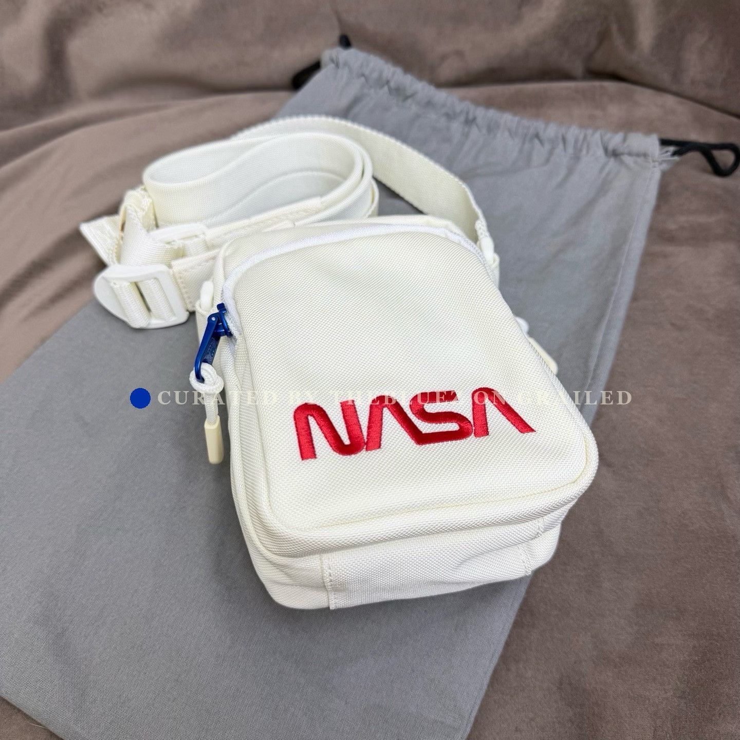 Balenciaga Balenciaga AW22 Leather Trash Bag white | Grailed
