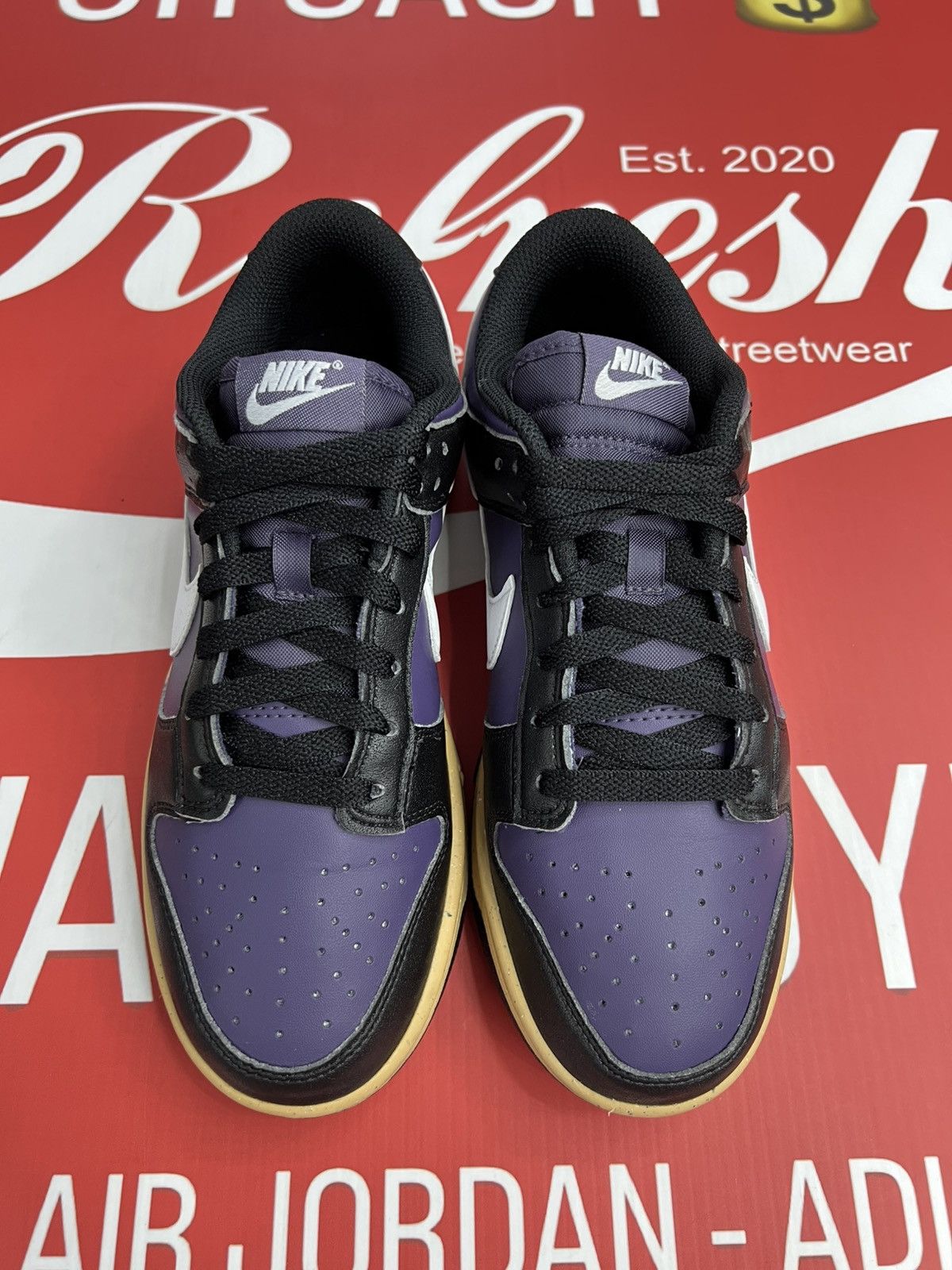 Nike Nike Dunk Low Dark Raisin Size 8w/6.5y Size US 6.5 / EU 39-40 - 4 Thumbnail