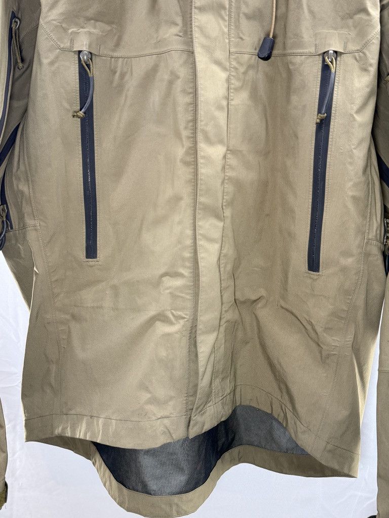 Arc'teryx ARCTERYX LEAF Alpha Gen 1 Crocodile Gore Tex Jacket Size US M / EU 48-50 / 2 - 3 Thumbnail