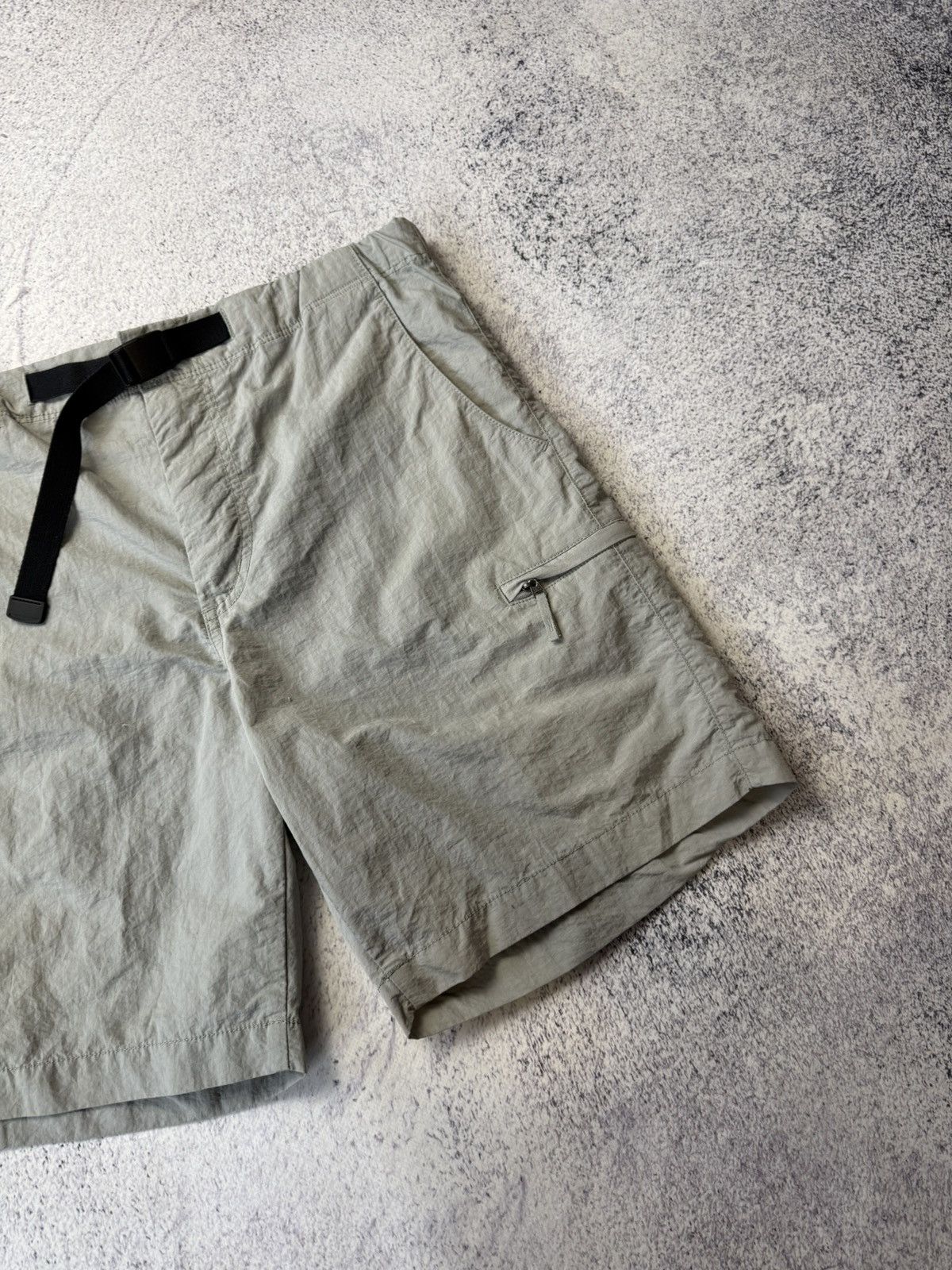 Japanese Brand Uniqlo Cargo Shorts Size US 32 / EU 48 - 4 Thumbnail