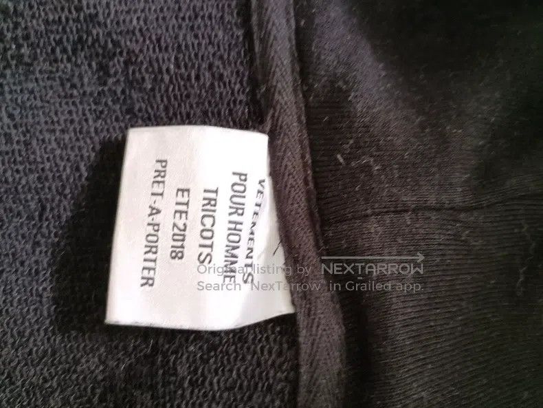 Vetements Vetements Back letter hoodie zip-up cardigan Size US XS / EU 42 / 0 - 2 Thumbnail