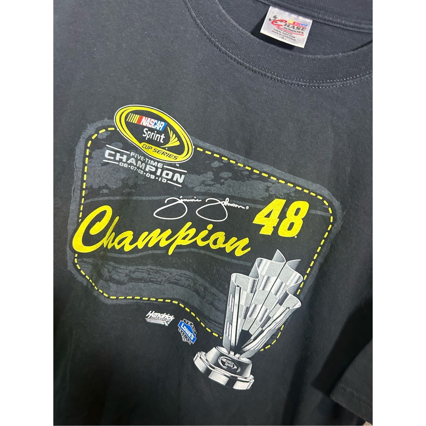 Vintage Size XL - Y2K Jimmie Johnson NASCAR Tshirt Fire Clean car Ch Size US XL / EU 56 / 4 - 2 Thumbnail